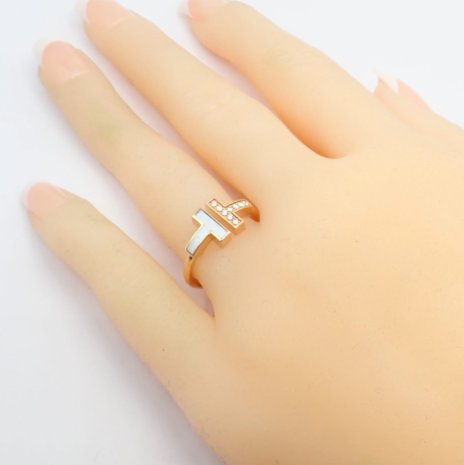 Tiffany & Co. Jewelry & Watches:Fine Jewelry:Rings Authentic Tiffany & Co. 18k Yellow Gold Diamond Mother of Pearl T Wire Ring sz 6