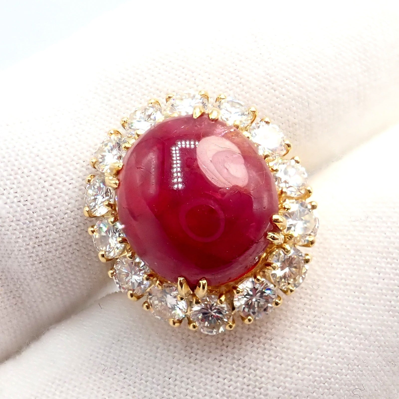 Van Cleef & Arpels Jewelry & Watches:Fine Jewelry:Rings Van Cleef & Arpels 18k Gold Large Cabochon Burmese No Heat Ruby Diamond Ring GIA