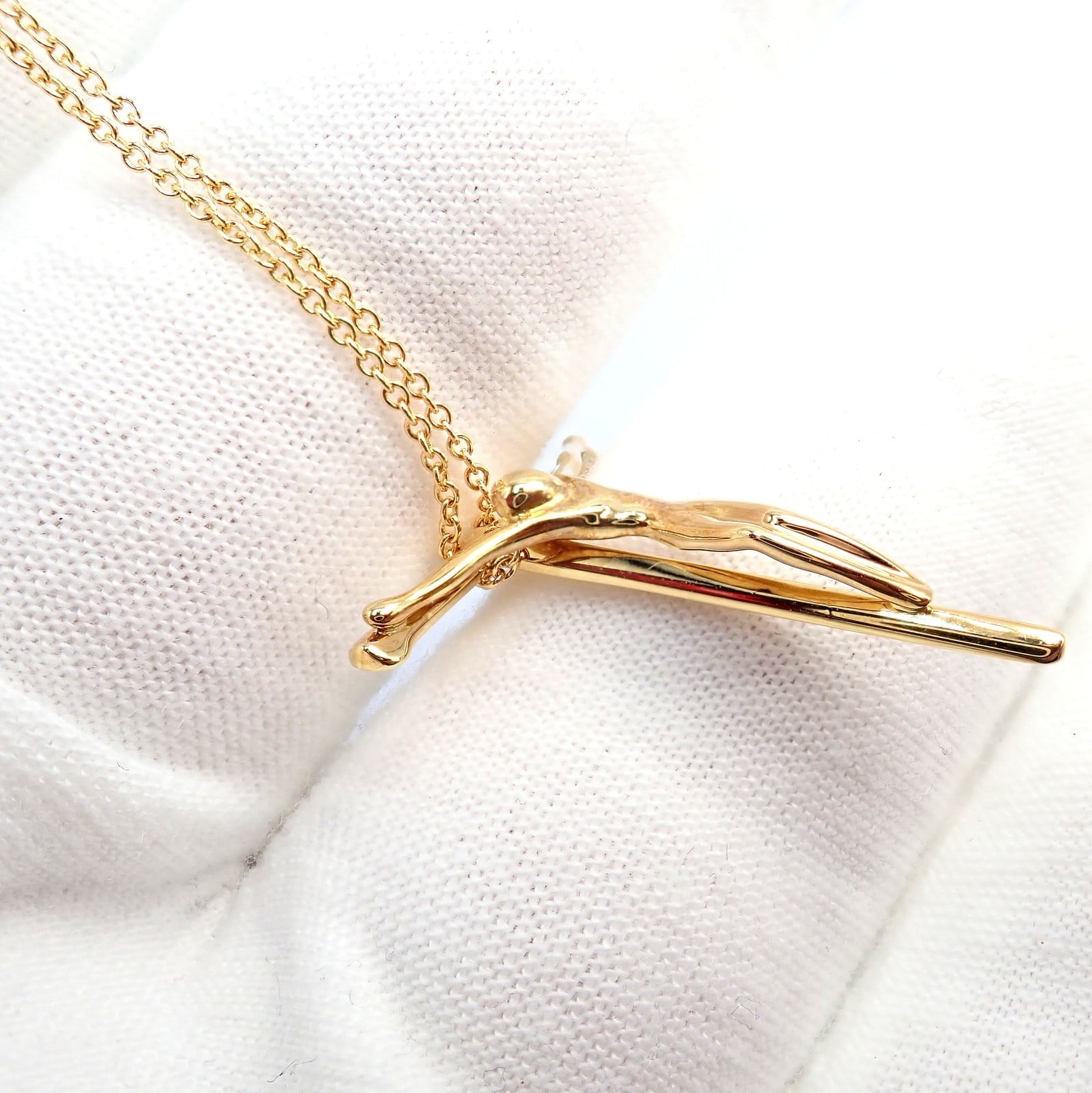 Tiffany & Co. Jewelry & Watches:Fine Jewelry:Necklaces & Pendants Vintage! Tiffany & Co Peretti 18k Gold Jesus Rosary Cross Pendant Necklace