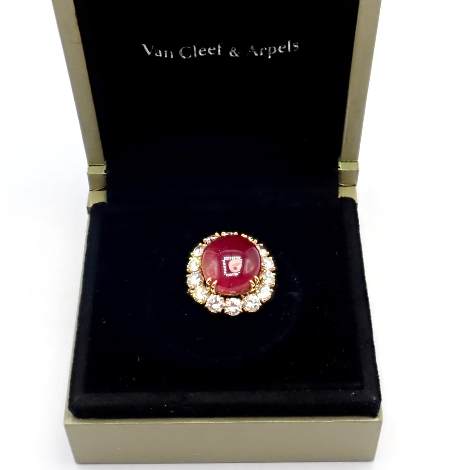 Van Cleef & Arpels Jewelry & Watches:Fine Jewelry:Rings Van Cleef & Arpels 18k Gold Large Cabochon Burmese No Heat Ruby Diamond Ring GIA