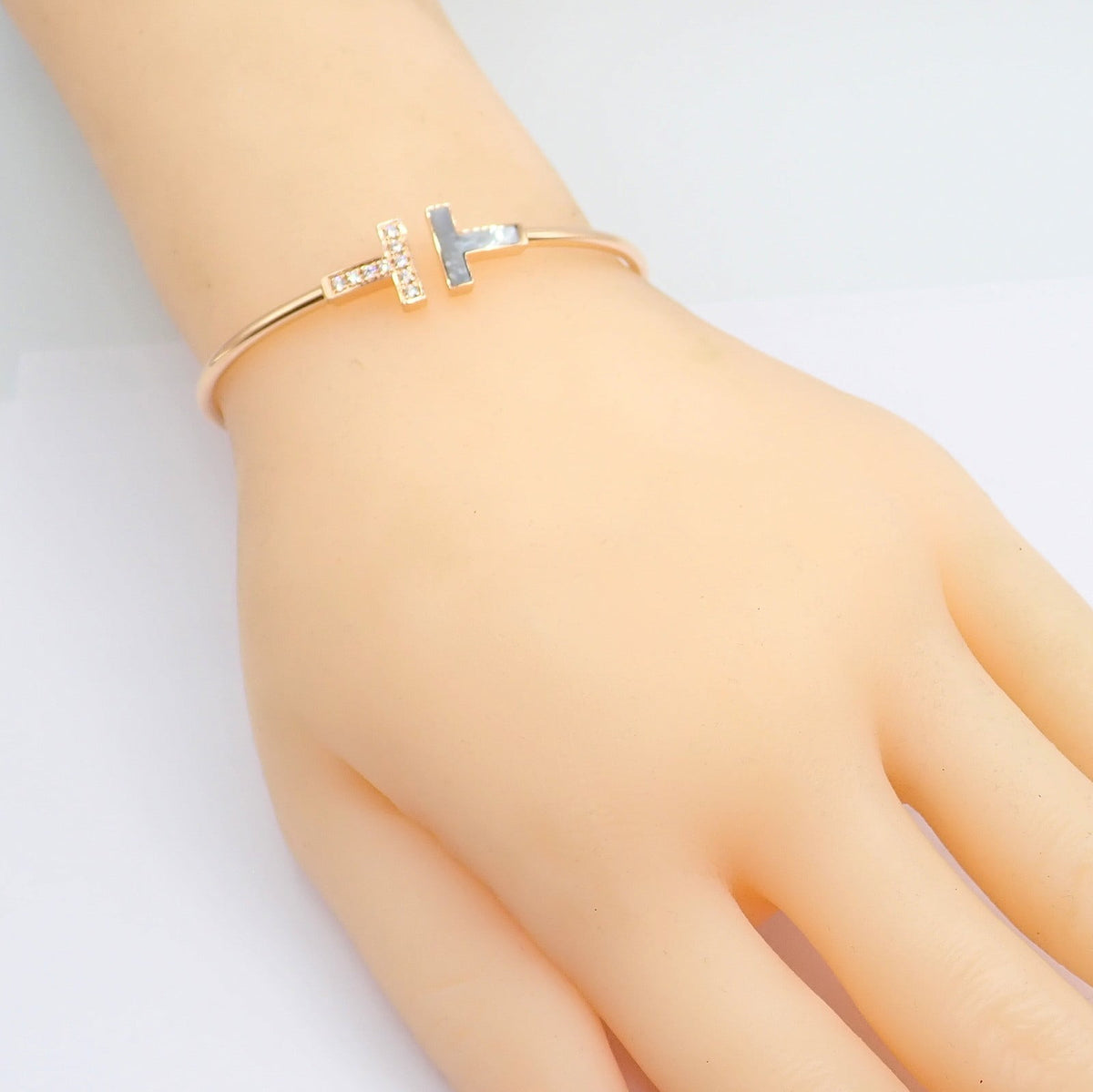 Tiffany & Co. Jewelry & Watches:Fine Jewelry:Bracelets & Charms Authentic! Tiffany & Co 18k Rose Gold Diamond T Wire Mother of Pearl Bracelet
