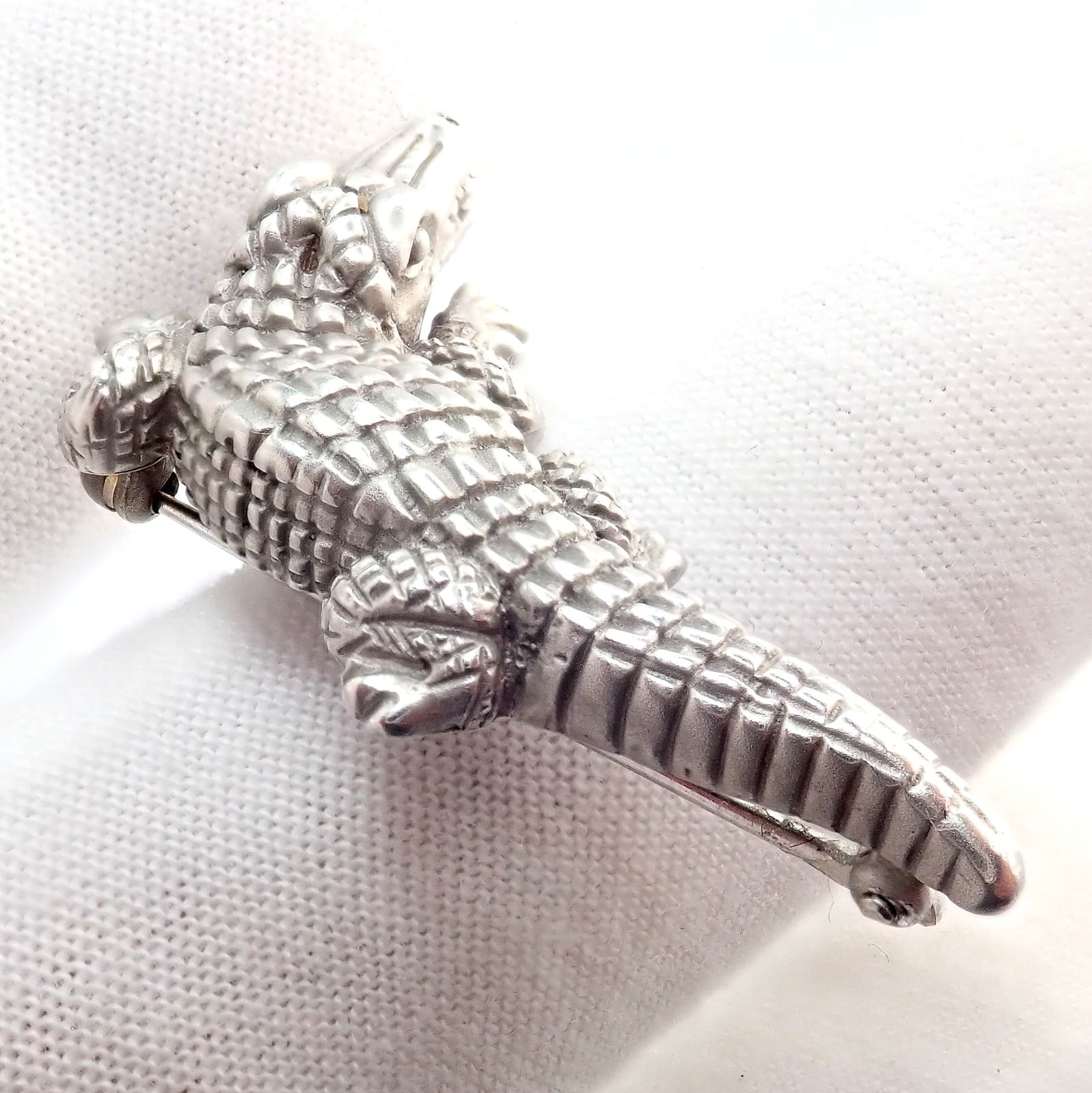 Rare! Vintage Kieselstein Cord 18k White Gold Alligator Brooch Pin 1988 | Fortrove