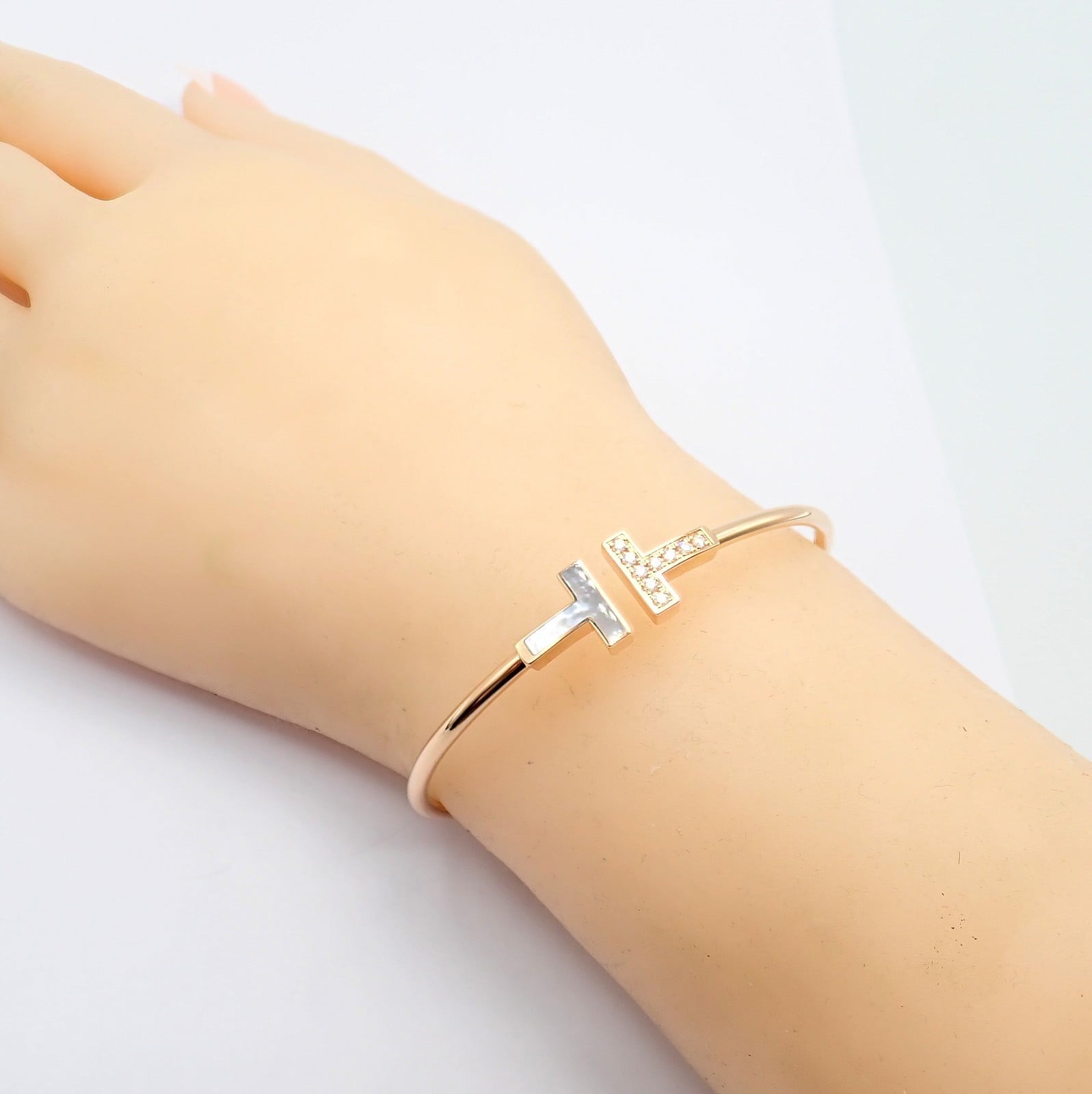 Tiffany & Co. Jewelry & Watches:Fine Jewelry:Bracelets & Charms Authentic! Tiffany & Co 18k Rose Gold Diamond T Wire Mother of Pearl Bracelet