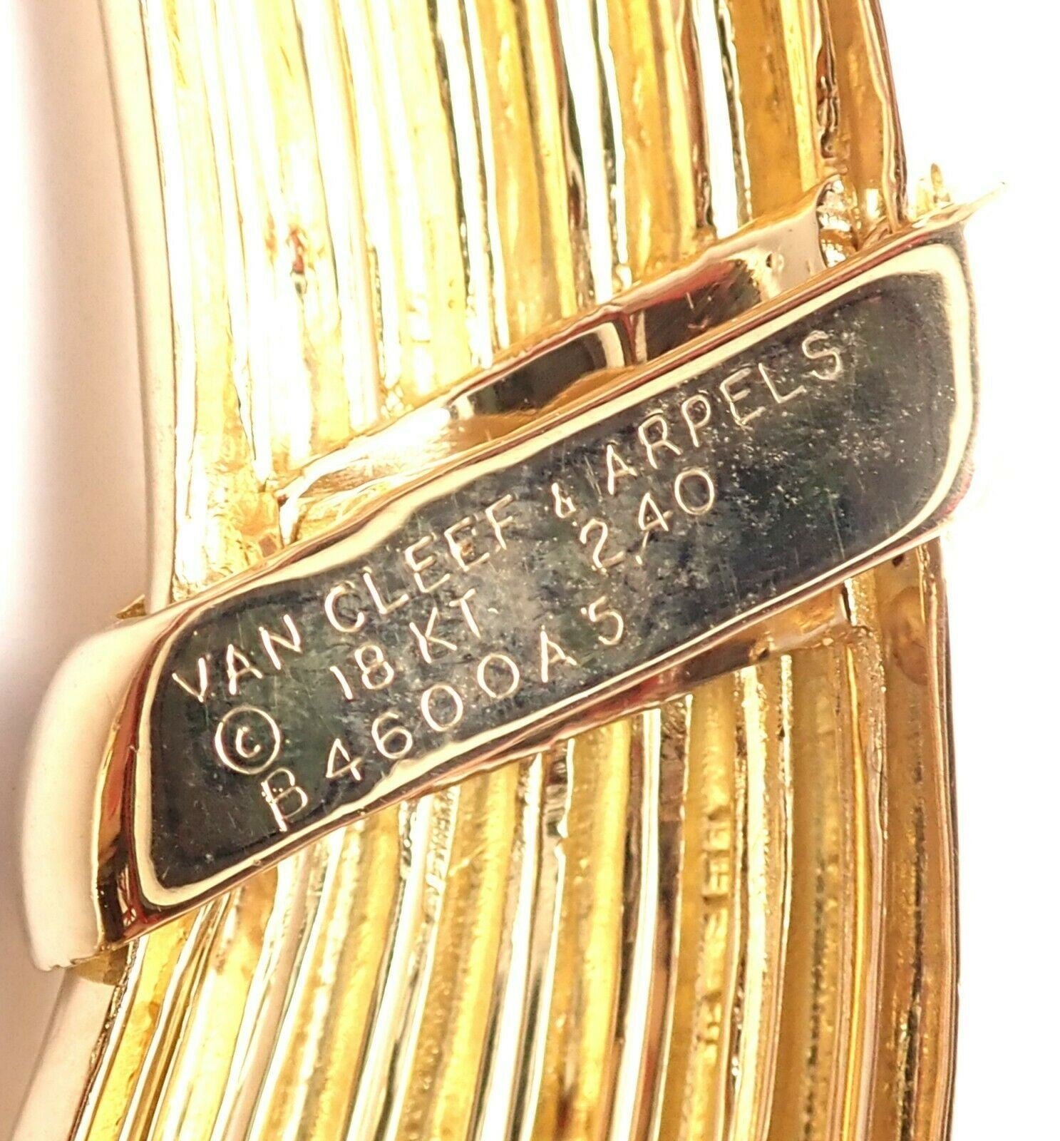 Van Cleef & Arpels Jewelry & Watches:Fine Jewelry:Necklaces & Pendants Vintage! Authentic Van Cleef & Arpels 18k Yellow Gold Diamond Choker Necklace