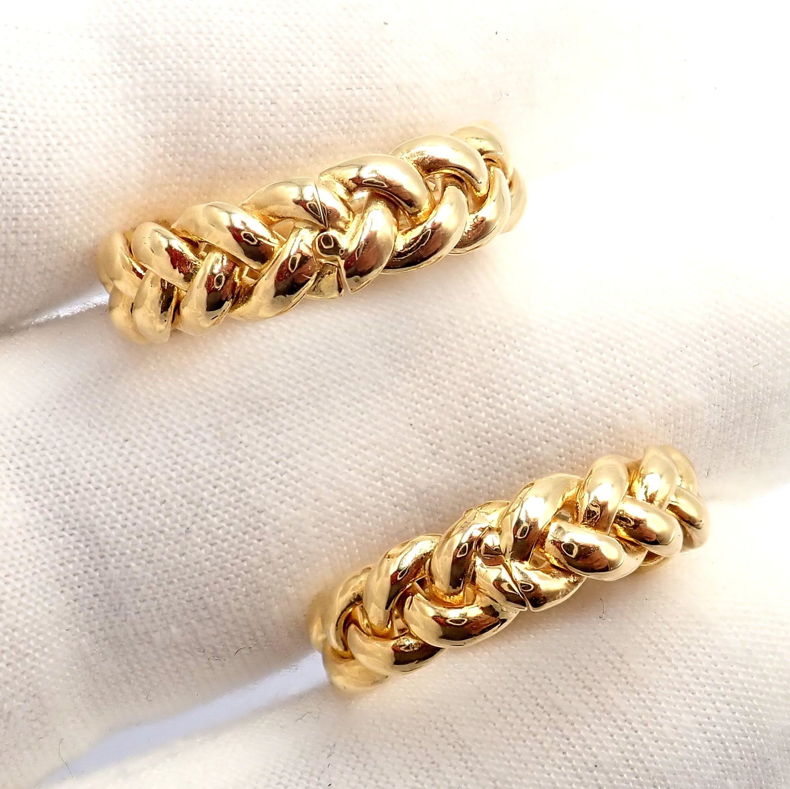 Authentic! Verdura 18k Yellow Gold Classic Rope Stirrup Cufflinks | Fortrove