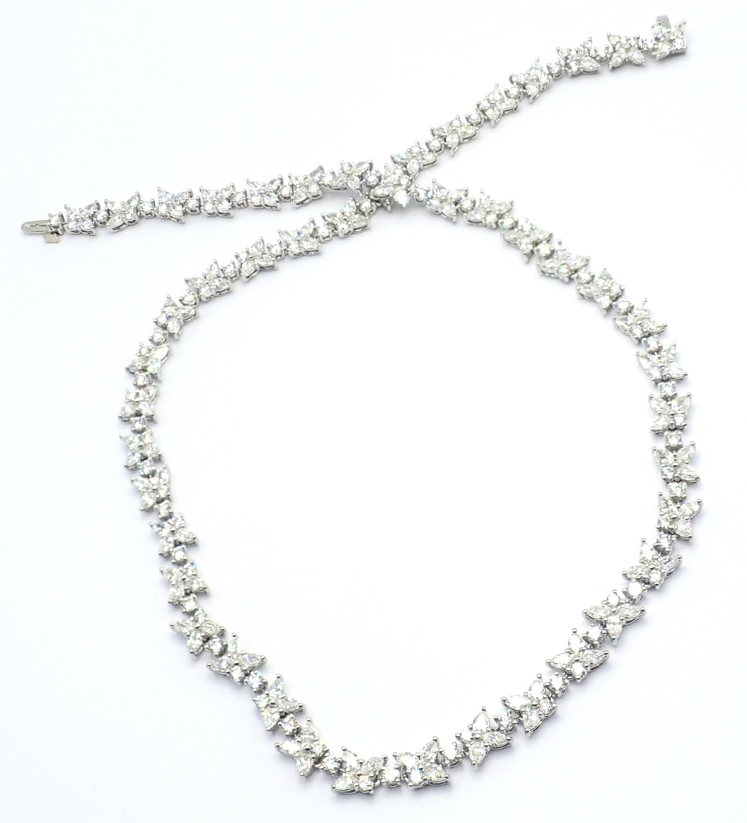Tiffany & Co. Jewelry & Watches:Fine Jewelry:Necklaces & Pendants Authentic! Tiffany & Co Victoria Platinum 15.83ct Diamond Mixed Cluster Necklace
