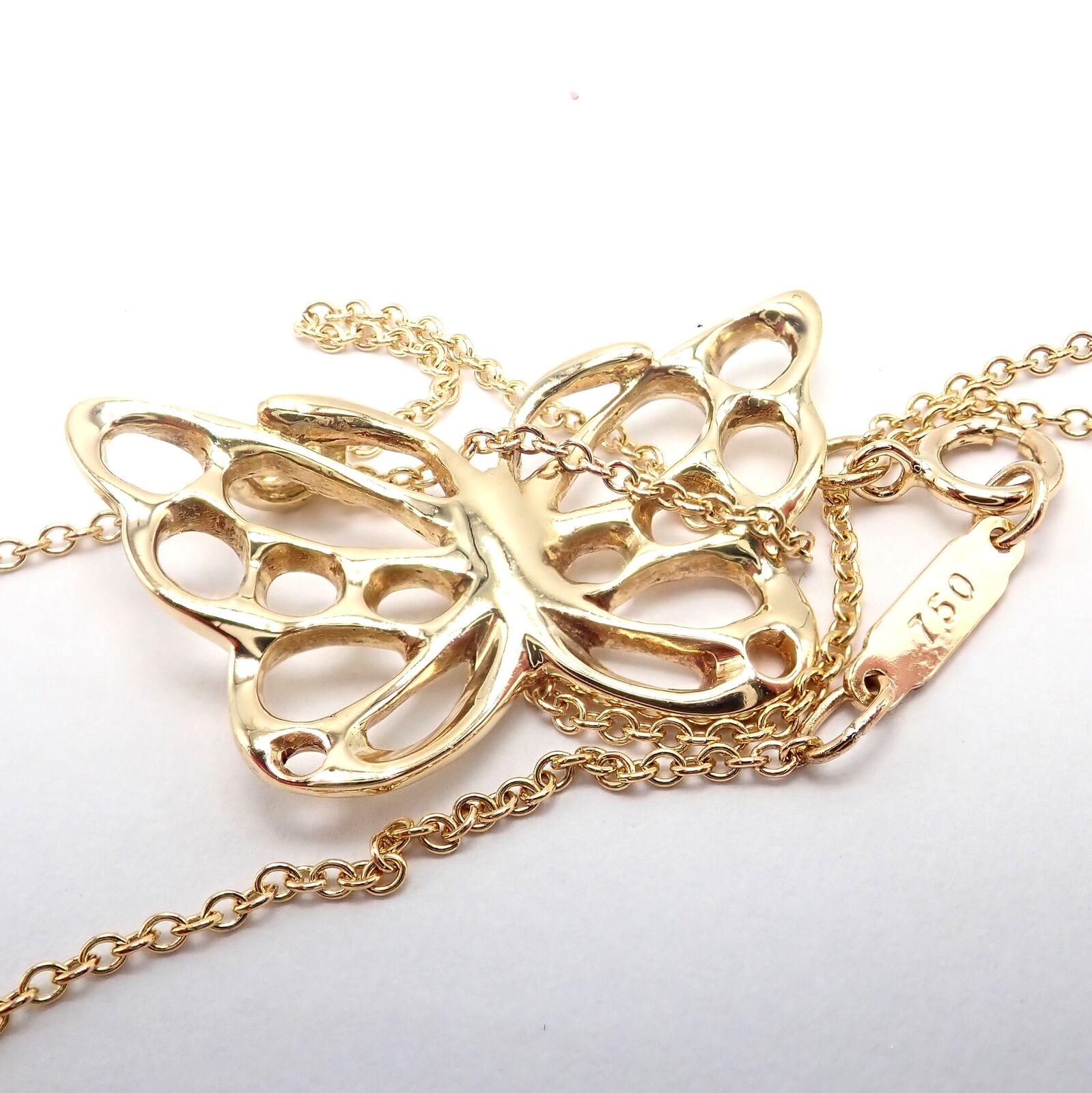Authentic! Tiffany & Co Cummings 18k Yellow Gold Butterfly Pendant Necklace 1988 | Fortrove
