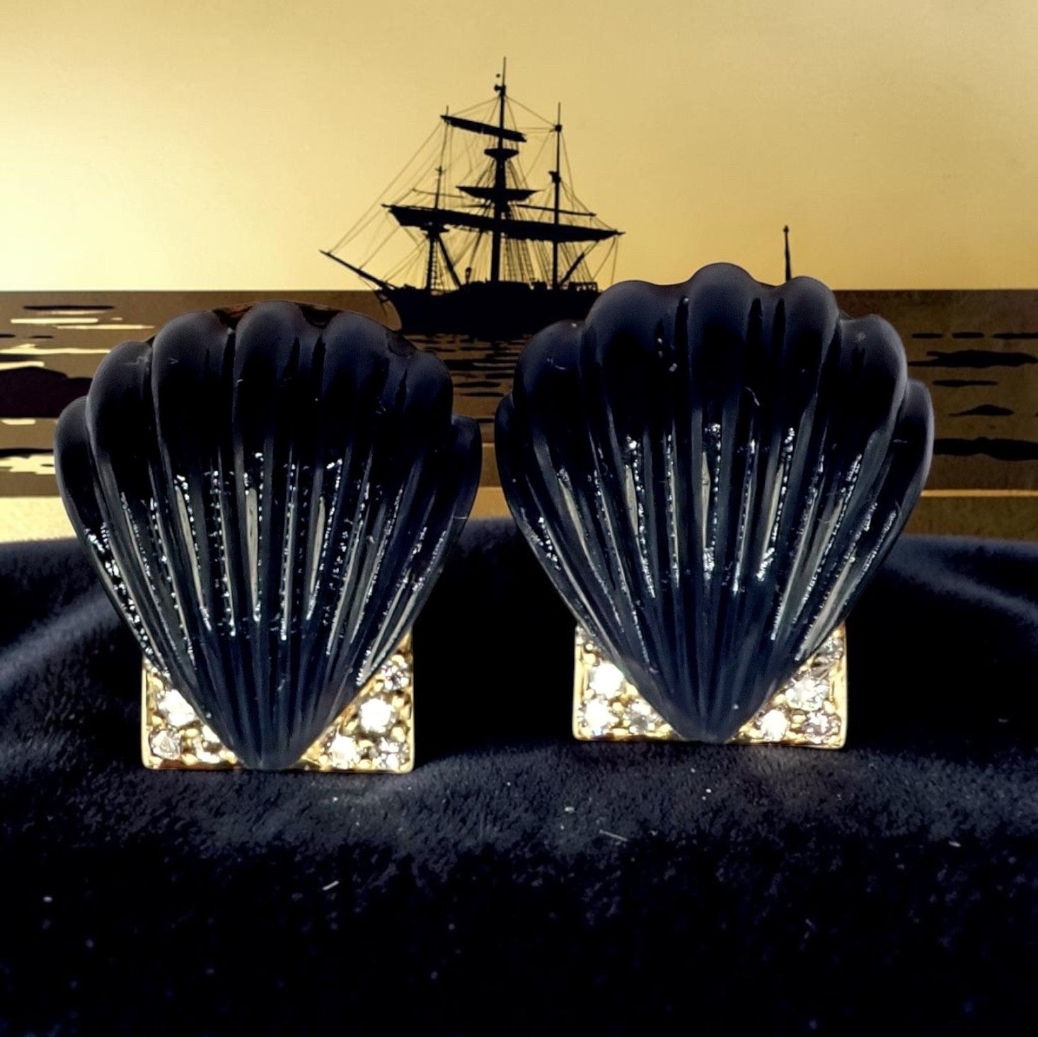 Vintage Estate Cartier Yellow Gold Diamond Onyx Shell Earrings | Fortrove