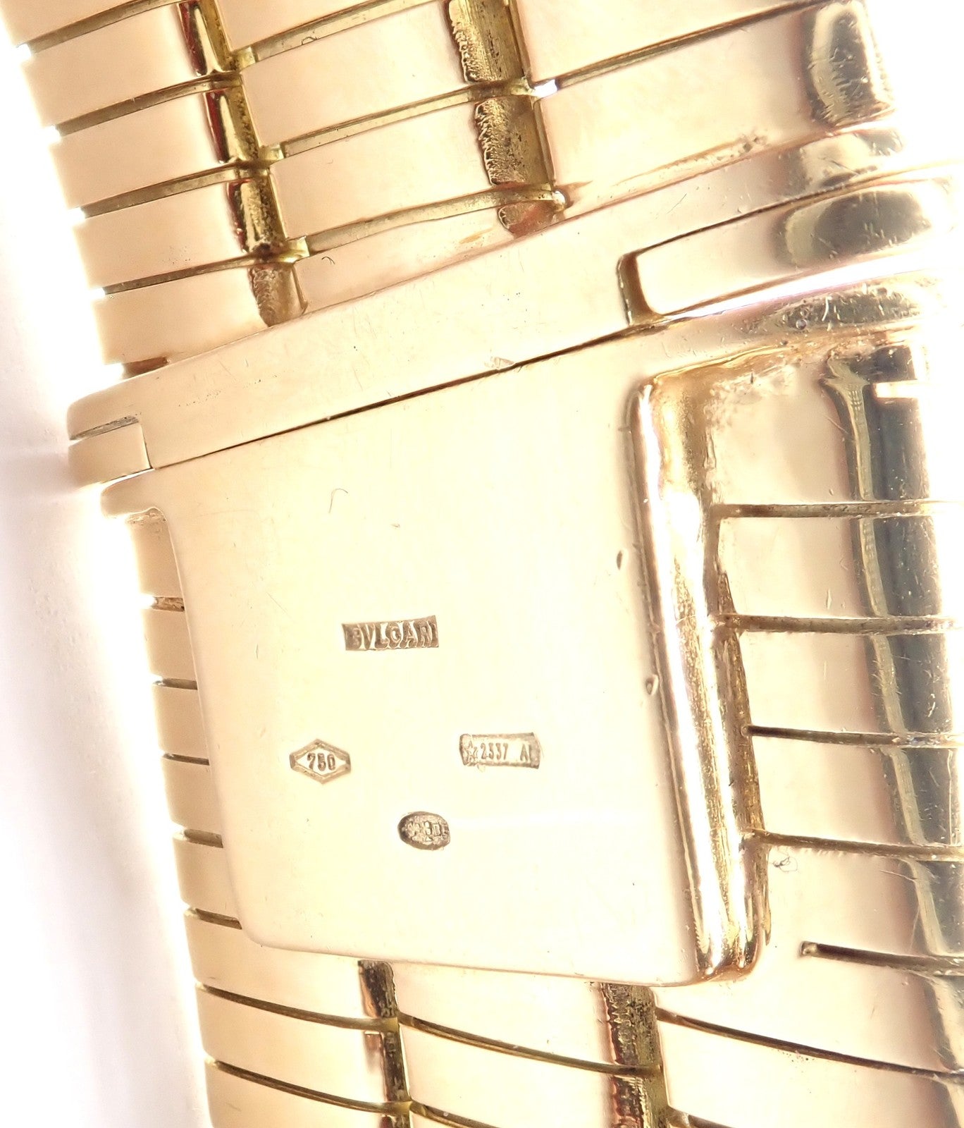 Authentic! Bvlgari Bulgari Three Rows Tubogas 18k Yellow Gold Choker Necklace | Fortrove