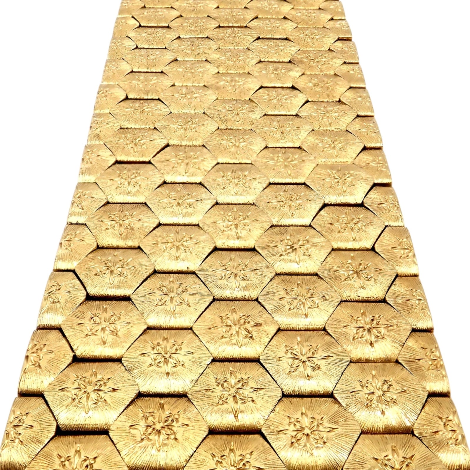 Authentic! Vintage Mario Buccellati 18k Yellow Gold Honeycomb Hexagon Bracelet | Fortrove