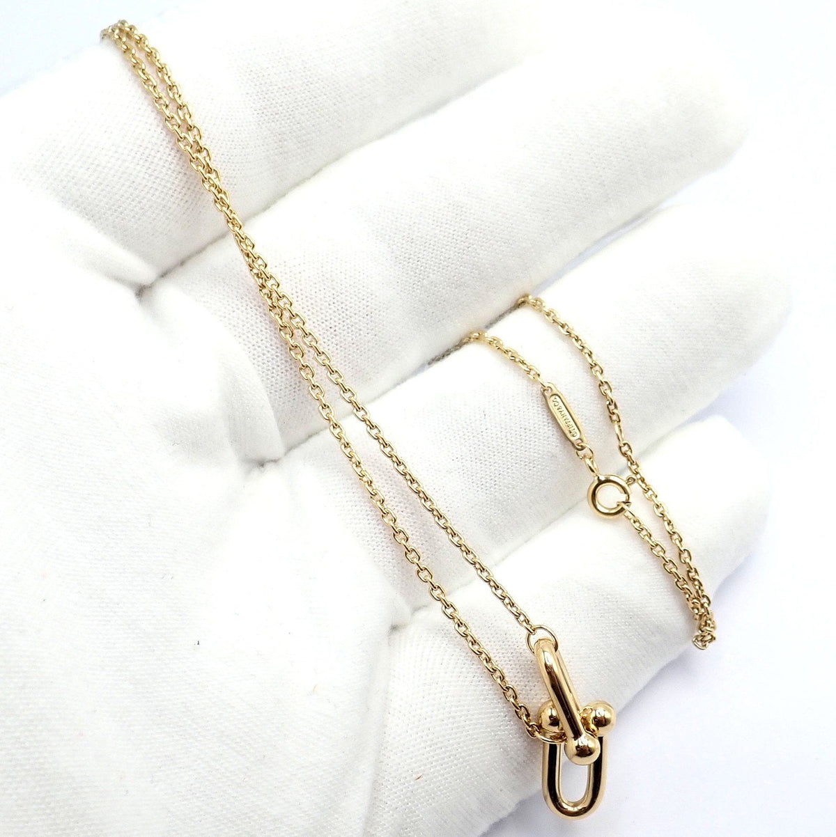 Tiffany & Co. Jewelry & Watches:Fine Jewelry:Necklaces & Pendants Authentic! Tiffany & Co 18k Yellow Gold Hardware Medium Pendant Chain Necklace
