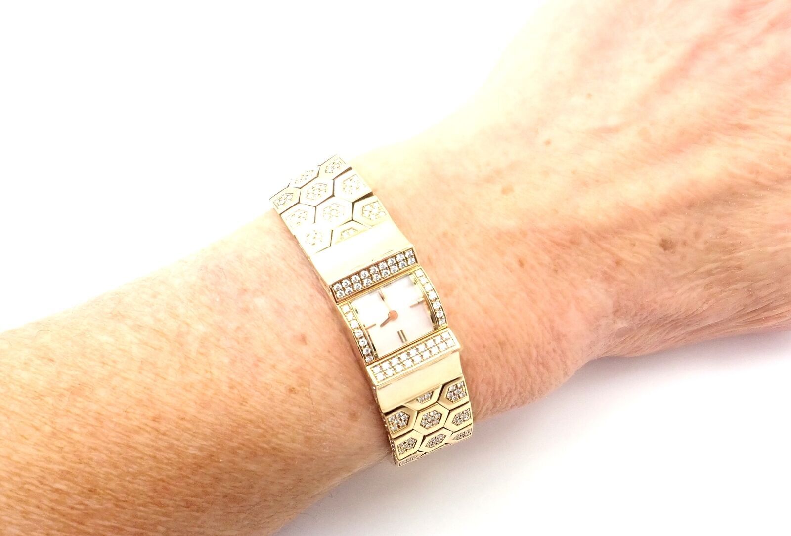 Van Cleef & Arpels Jewelry & Watches:Watches, Parts & Accessories:Watches:Wristwatches Authentic! Van Cleef & Arpels Ludo Swann 18k Yellow Gold Diamond Watch Papers