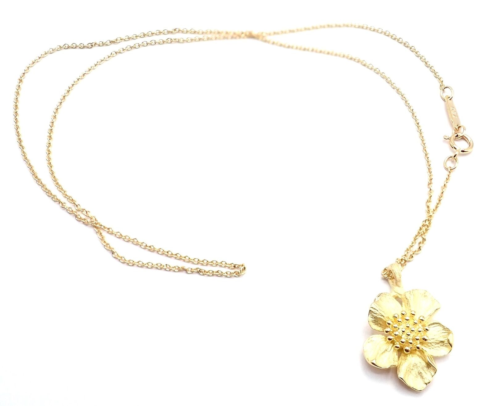 Authentic! Vintage Tiffany & Co 18K Yellow Gold Dogwood Flower Pendant Necklace | Fortrove