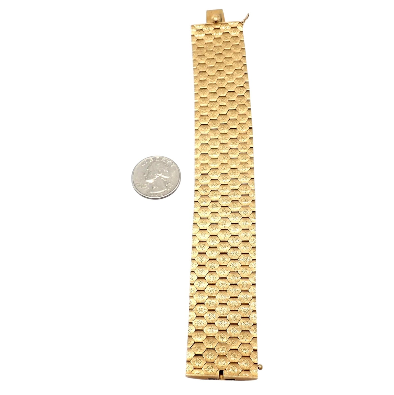 Authentic! Vintage Mario Buccellati 18k Yellow Gold Honeycomb Hexagon Bracelet | Fortrove