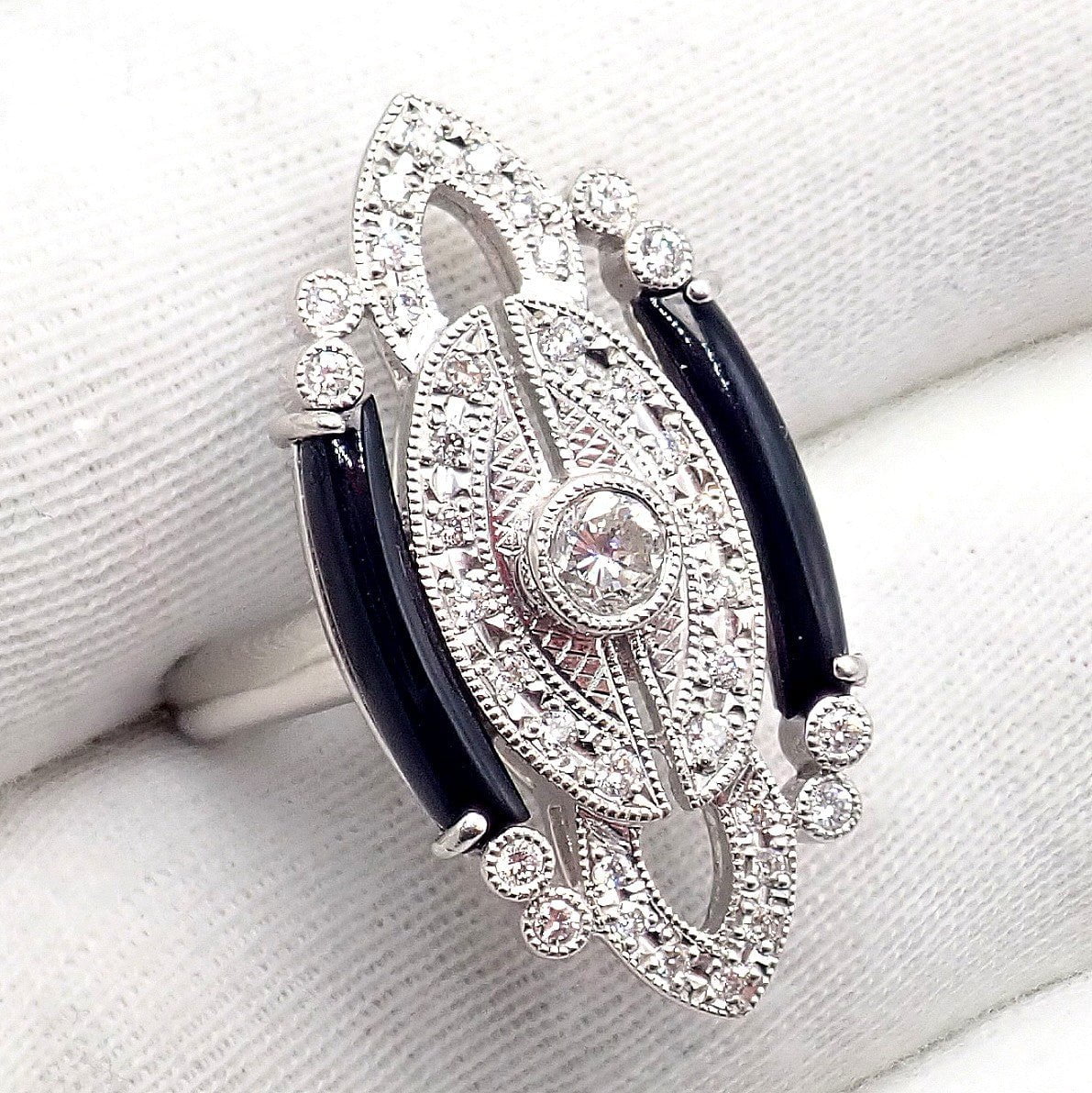 Vintage Estate Platinum Diamond 0.62ctw Onyx Ring sz 7.5 | Fortrove