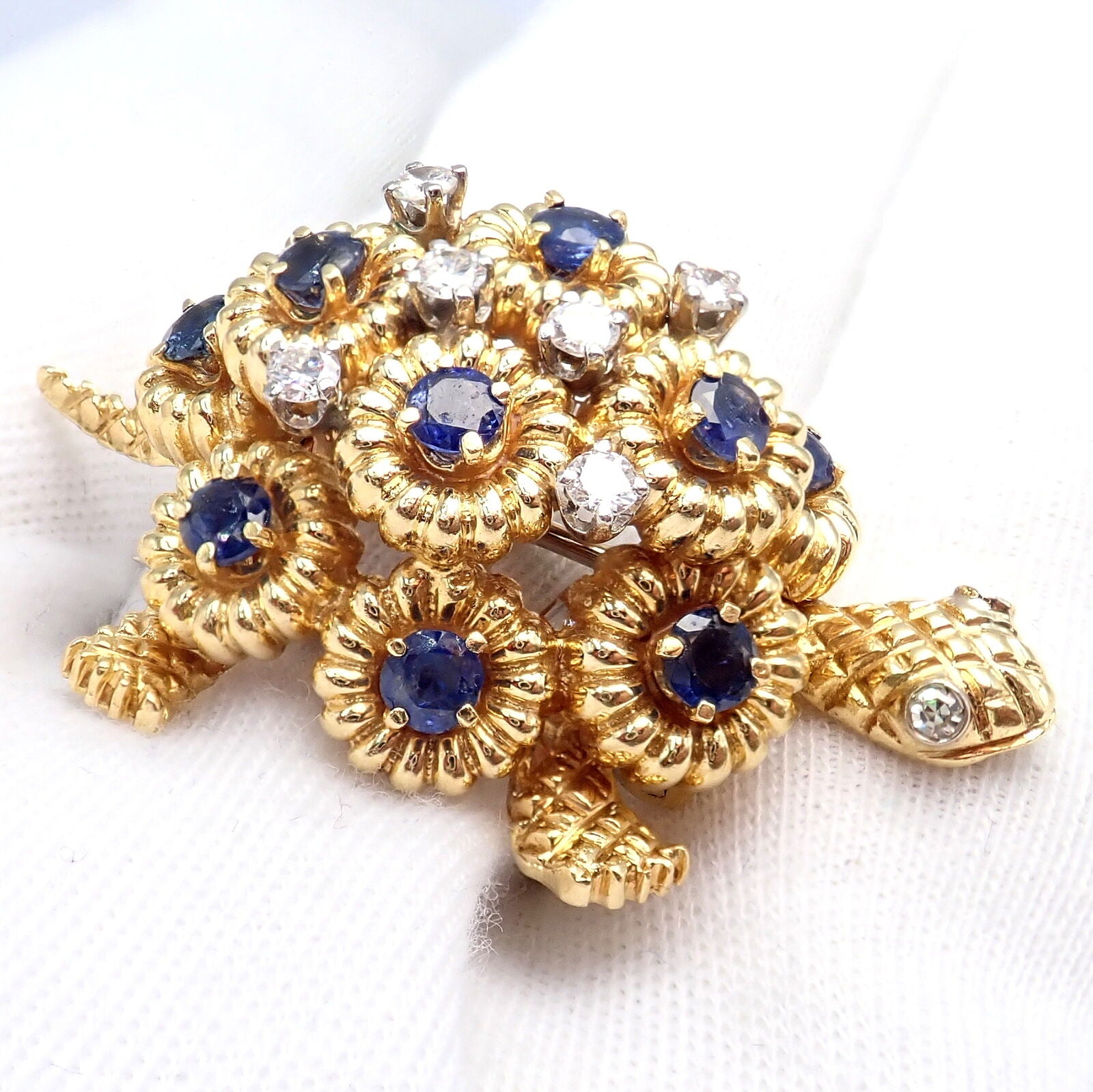 Rare! Authentic Tiffany & Co. Turtle 18k Yellow Gold Diamond Sapphire Pin Brooch | Fortrove