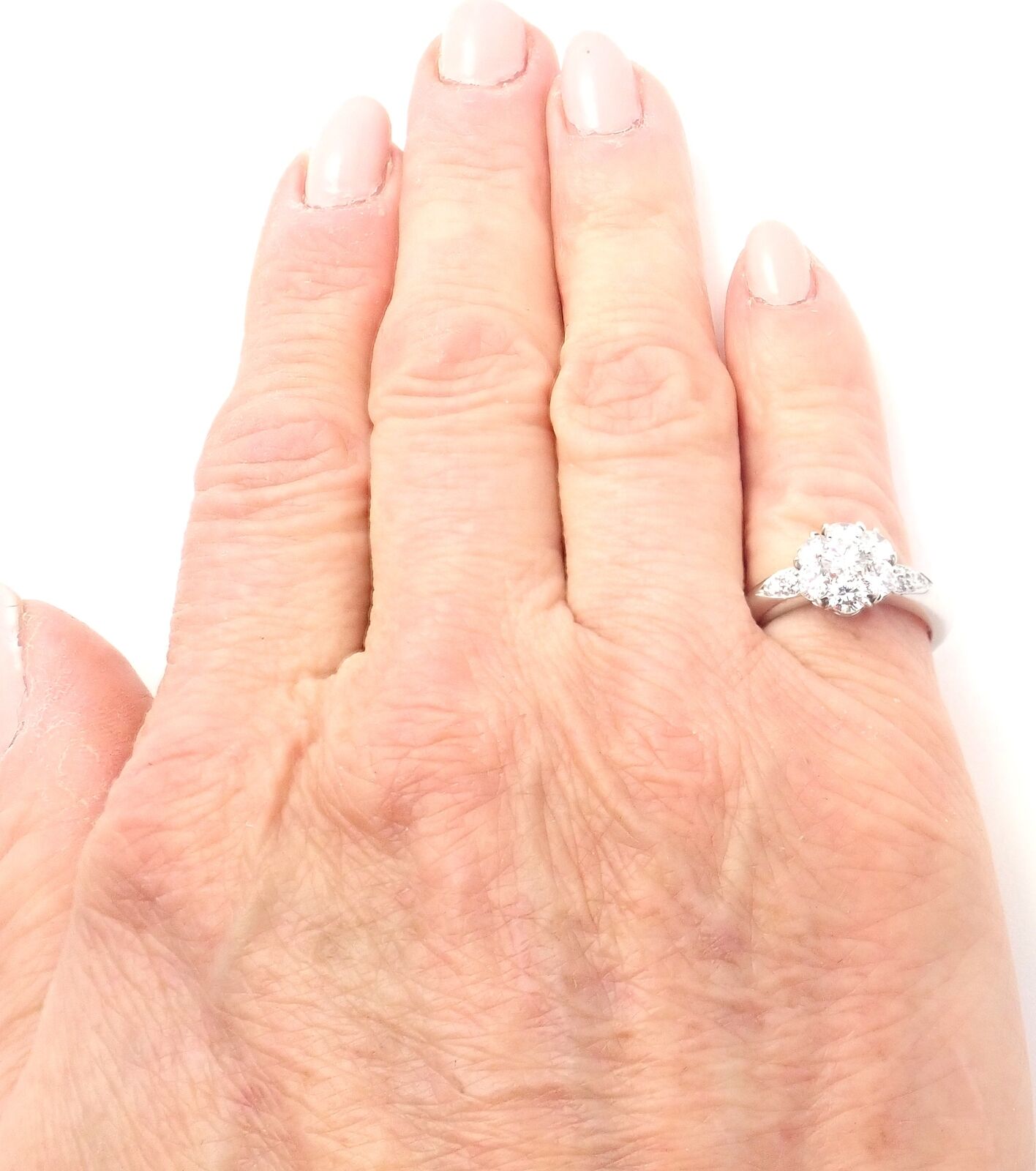 Authentic! Van Cleef & Arpels Platinum Diamond Fleurette Flower Ring | Fortrove