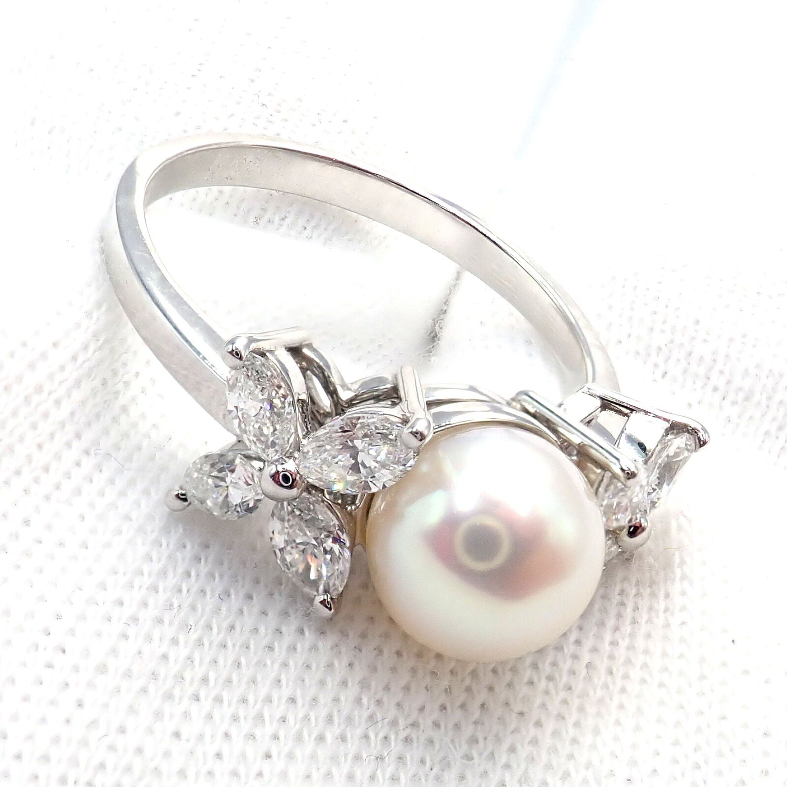 Authentic! Tiffany & Co Victoria Platinum Diamond 7.5mm Pearl Band Ring | Fortrove