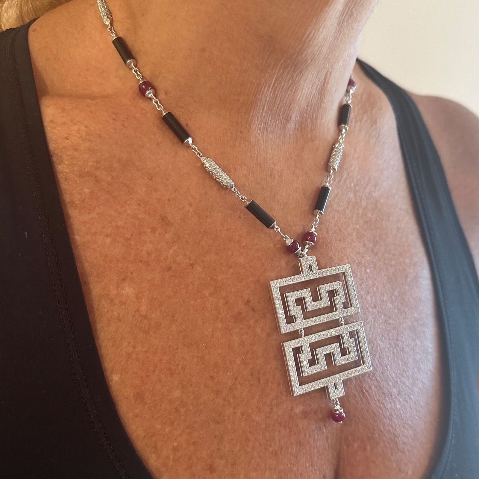 Cartier Le Baiser Du Dragon 18k White Gold Onyx Ruby Diamond Pendant Necklace | Fortrove