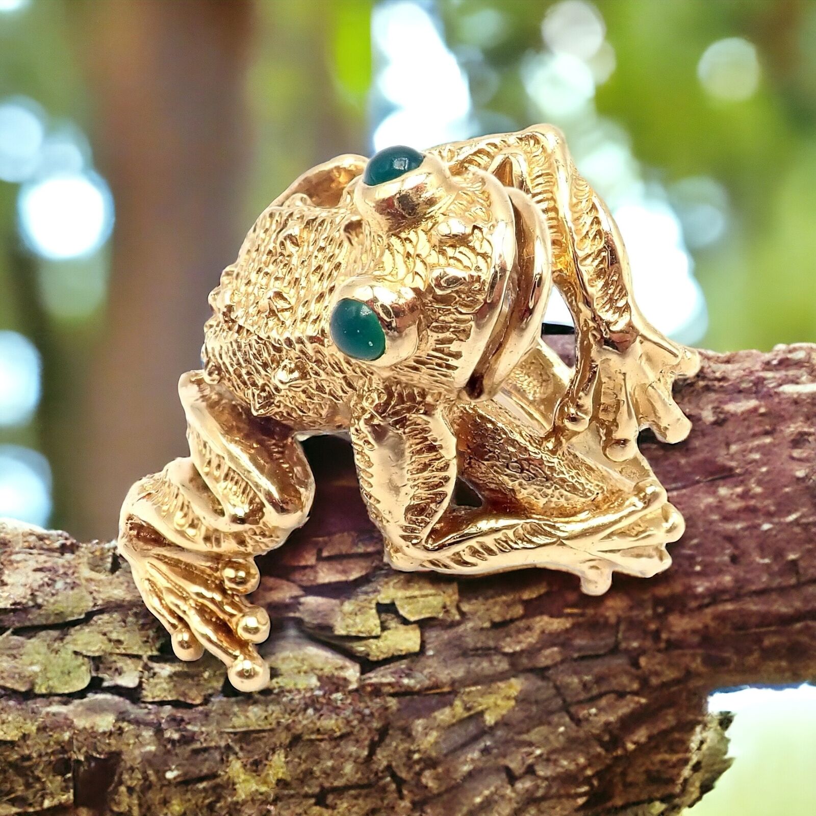 Authentic! Kurt Wayne 18k Yellow Gold Frog Emerald Ring | Fortrove