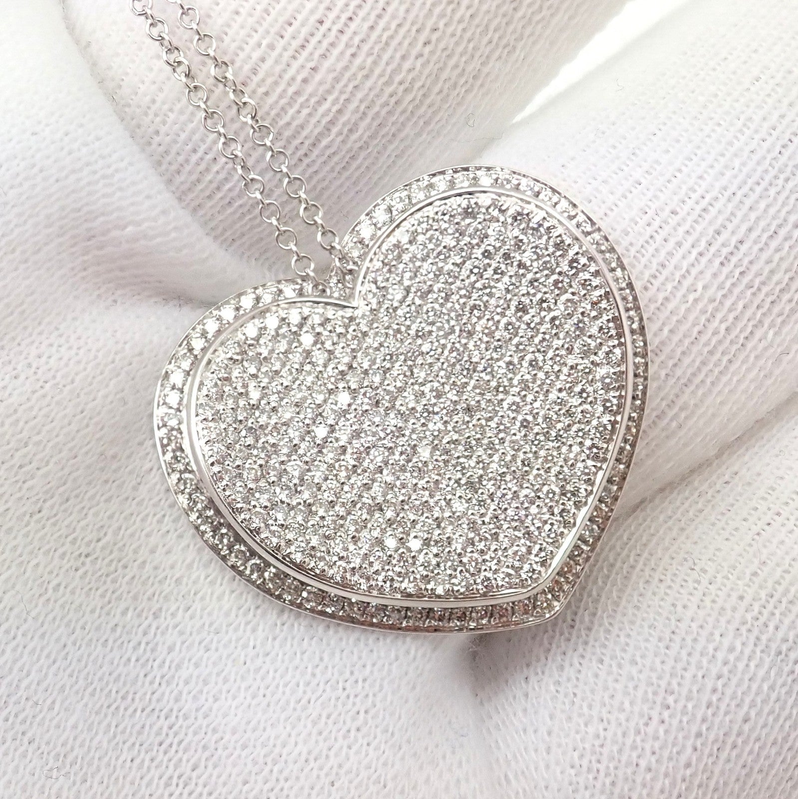 New! Authentic Pasquale Bruni 18k White Gold 2.02ct Pave Diamond Heart Necklace | Fortrove