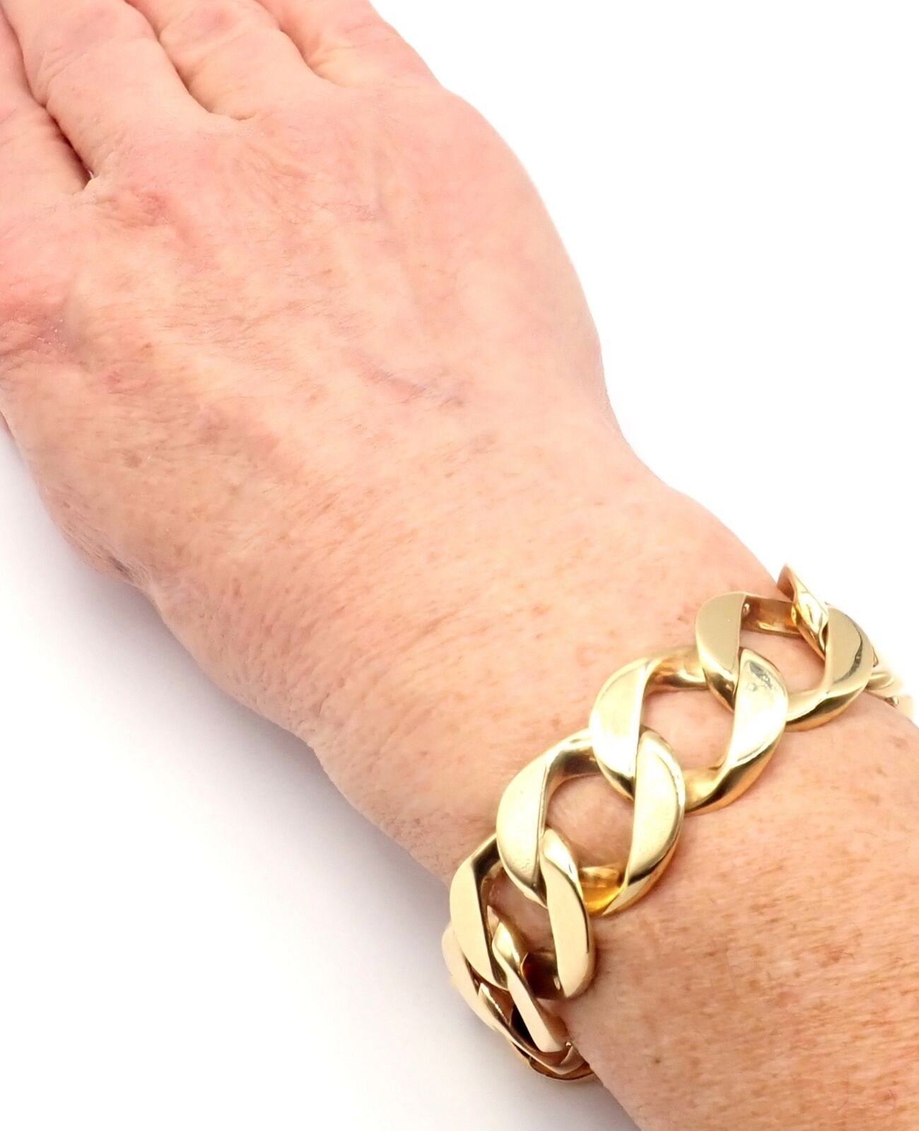 Authentic! Vintage Tiffany & Co 18k Yellow Gold Large Heavy Curb Link Bracelet | Fortrove
