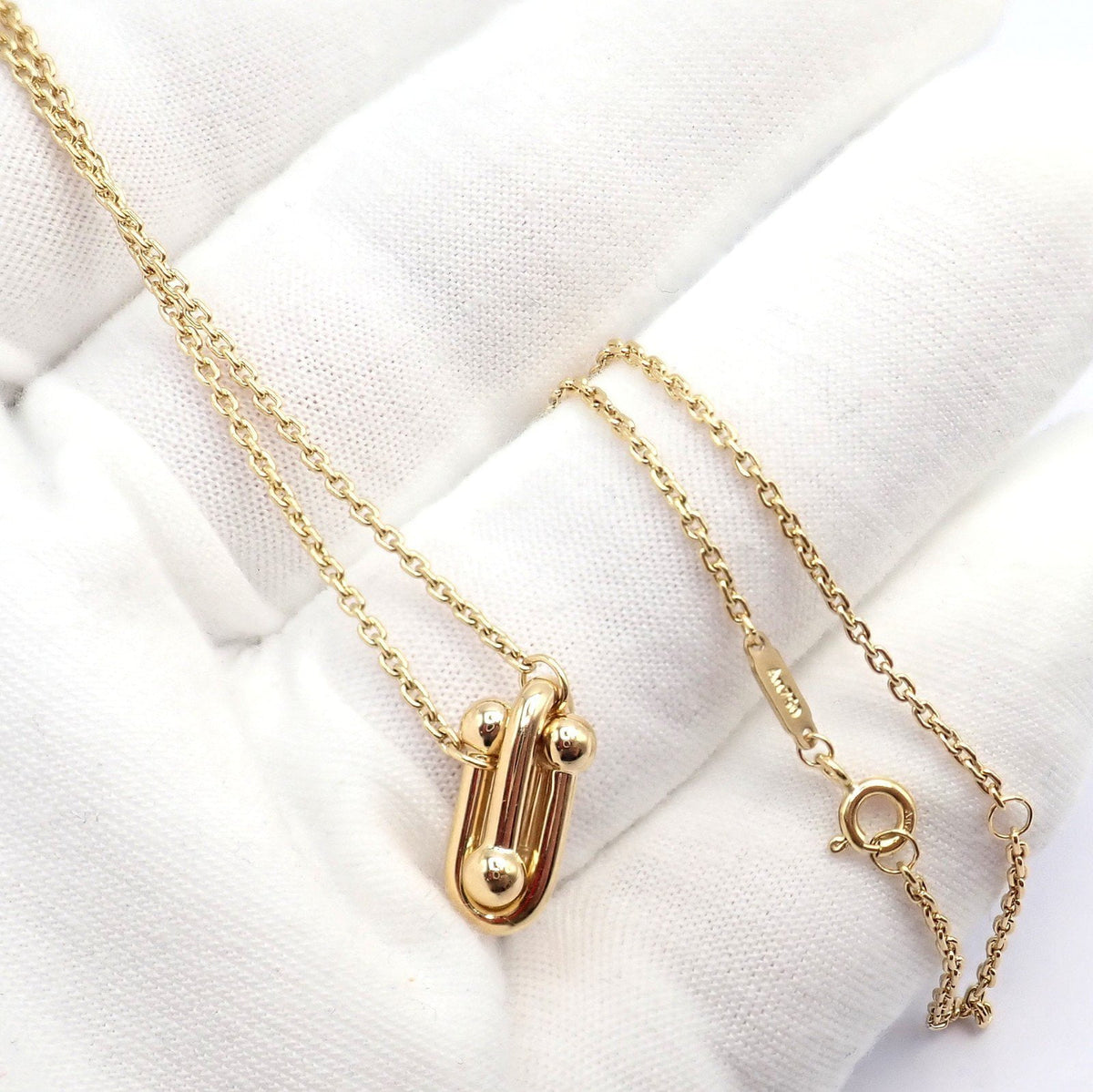 Tiffany & Co. Jewelry & Watches:Fine Jewelry:Necklaces & Pendants Authentic! Tiffany & Co 18k Yellow Gold Hardware Medium Pendant Chain Necklace