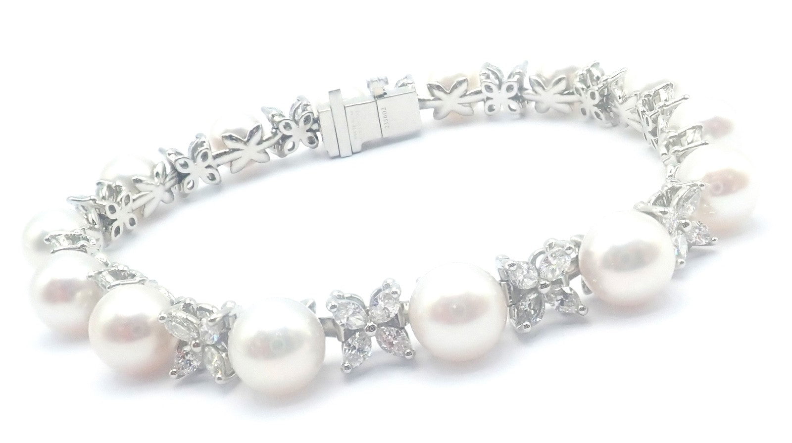 Tiffany & Co Victoria Platinum Diamond Akoya Cultured Pearl Line Tennis Bracelet | Fortrove