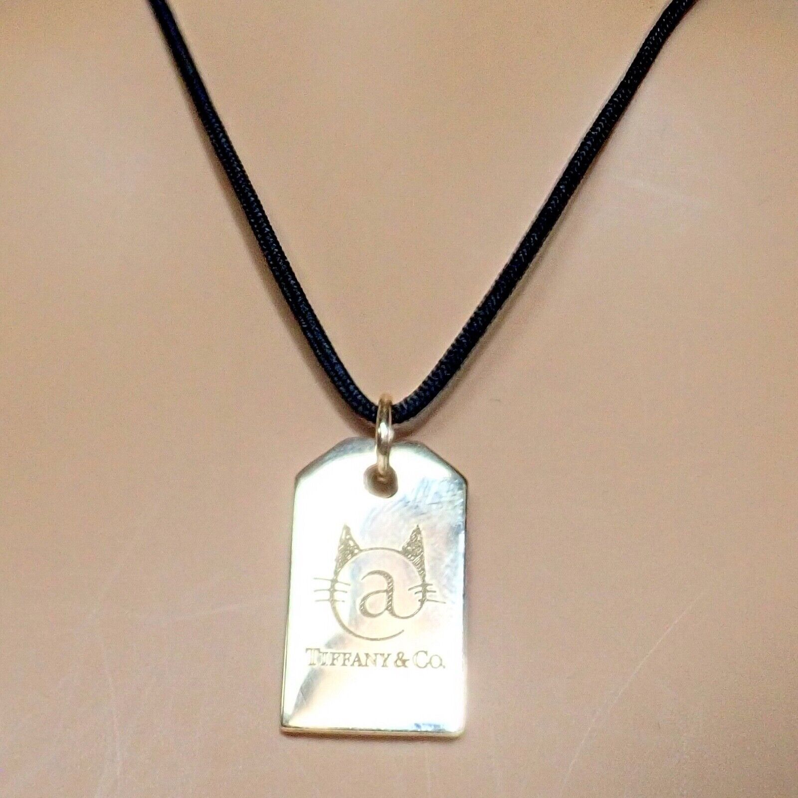 Rare! Tiffany & Co 18k Rose Gold Cat Street Tokyo Harajuku Japan Medium Necklace | Fortrove