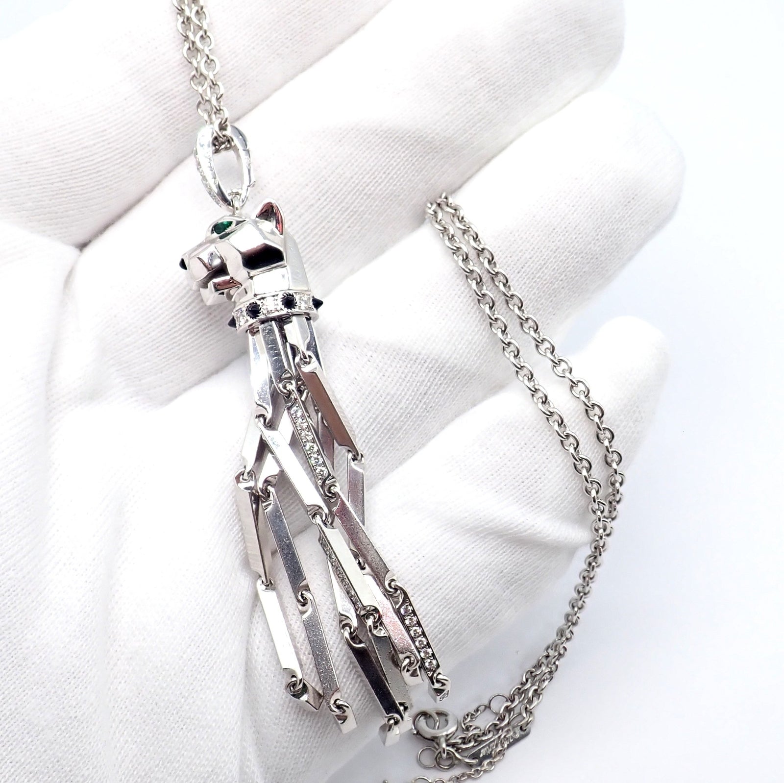 Panthere de Cartier Panther 18k White Gold Diamond Emerald Onyx Pendant Necklace | Fortrove