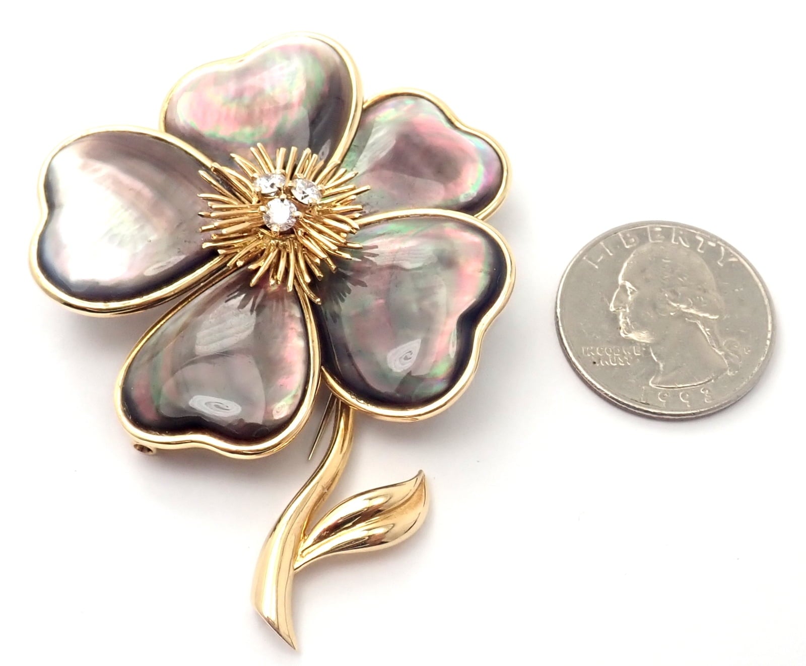 Van Cleef & Arpels Jewelry & Watches:Fine Jewelry:Brooches & Pins Van Cleef & Arpels Clématite 18k Yellow Gold Diamond Gray Mother of Pearl Brooch