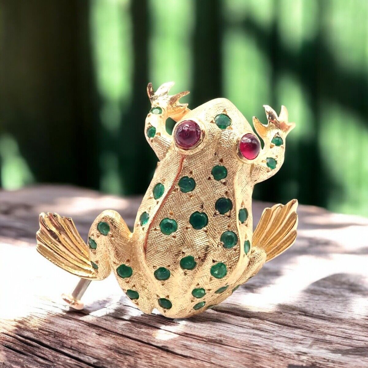 Vintage! Tiffany & Co. France 20k Yellow Gold Ruby Emerald Frog Pin Brooch | Fortrove