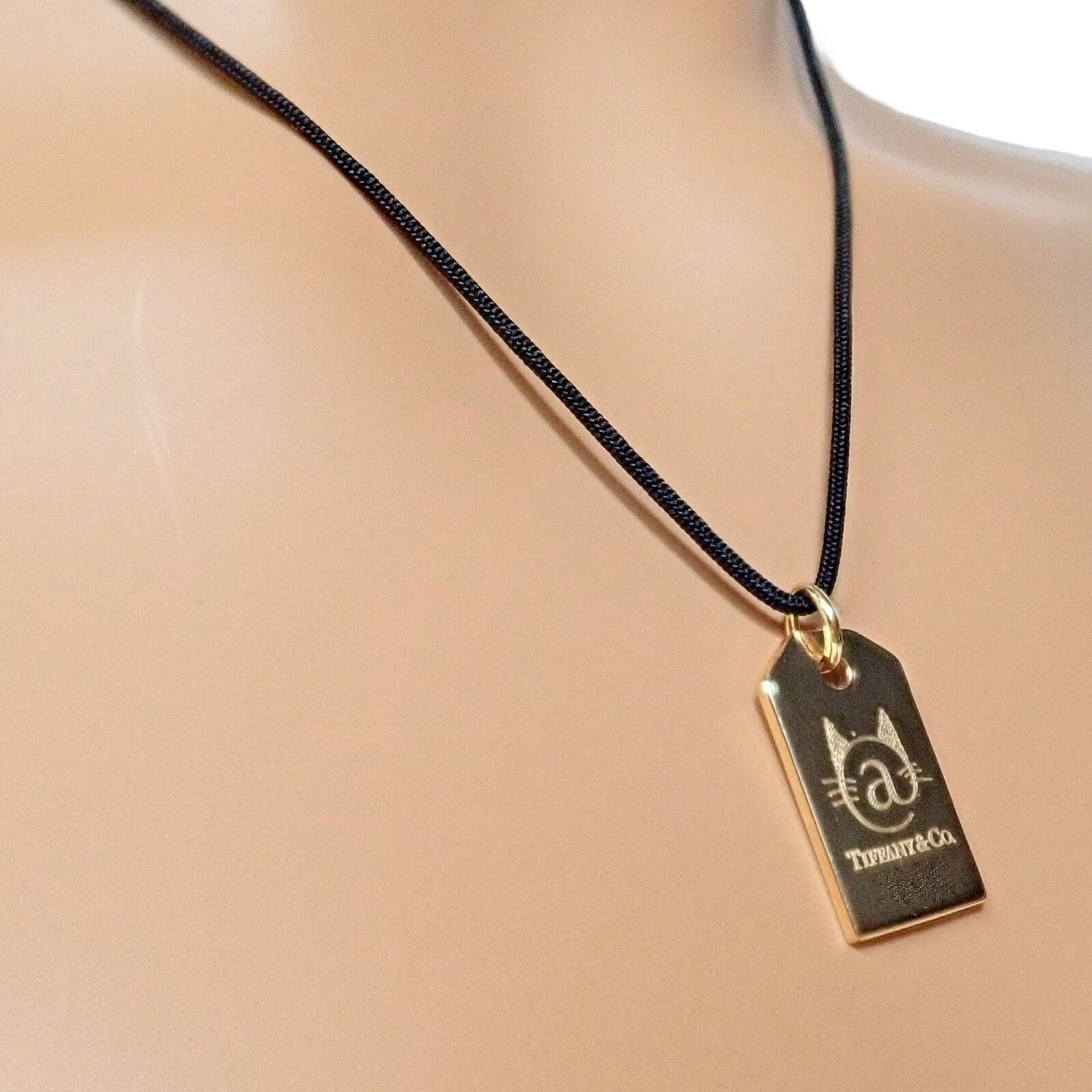Rare! Tiffany & Co 18k Rose Gold Cat Street Tokyo Harajuku Japan Medium Necklace | Fortrove