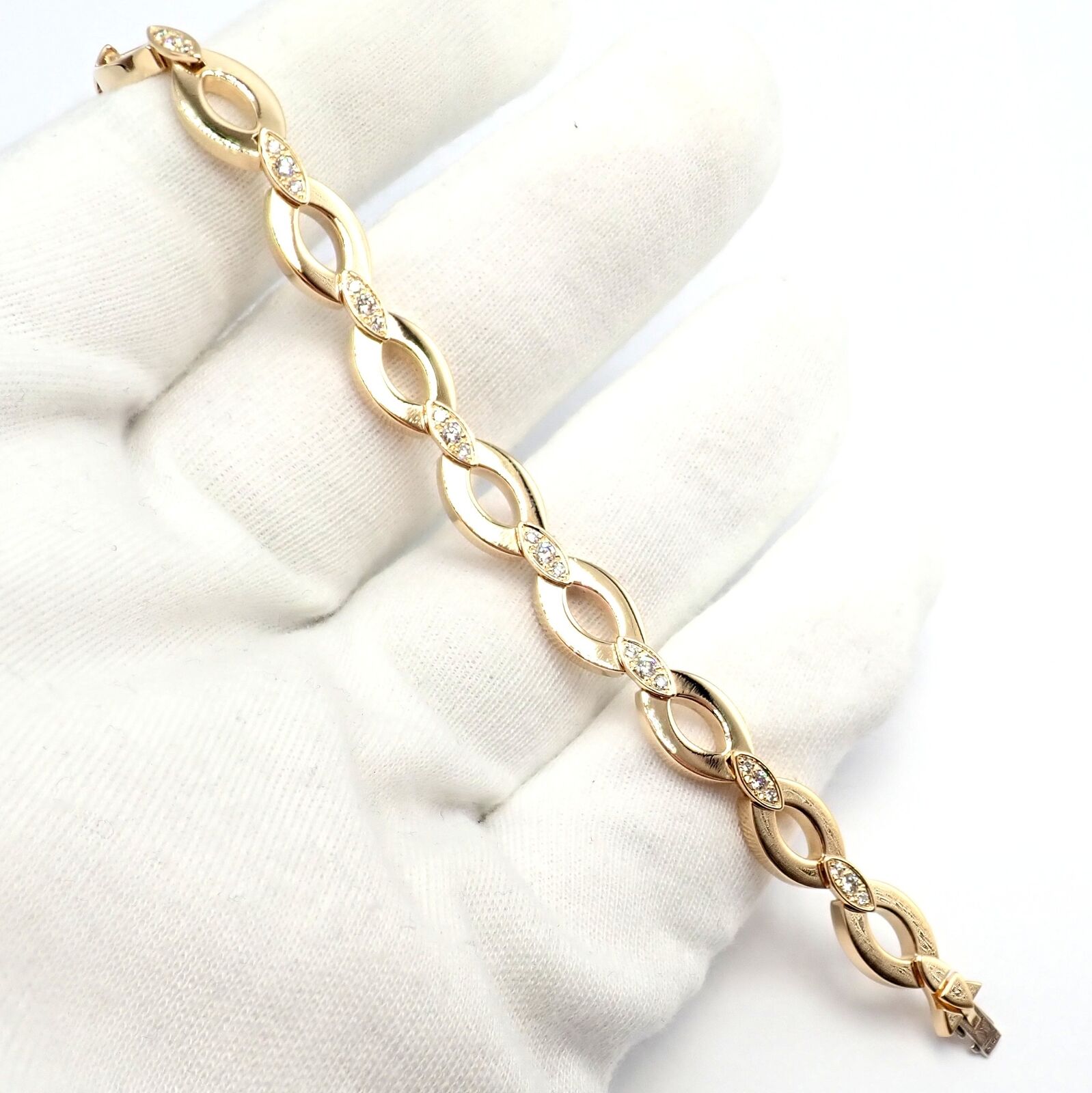 Authentic! Cartier 18K Yellow Gold Diamond Diadea Link Bracelet Earrings Set | Fortrove