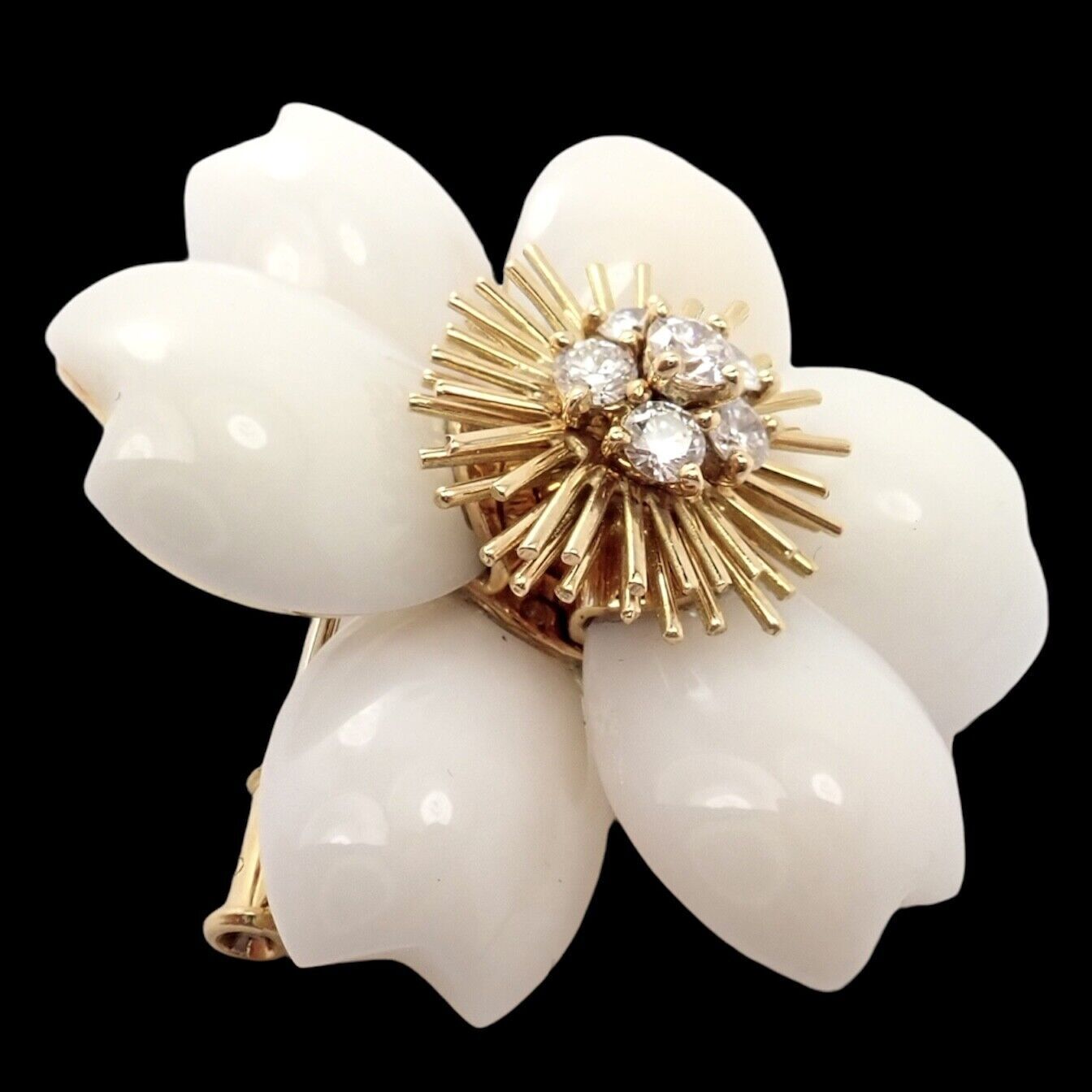 Van Cleef & Arpels Rose de Noel Diamond White Coral Flower Yellow Gold Brooch | Fortrove