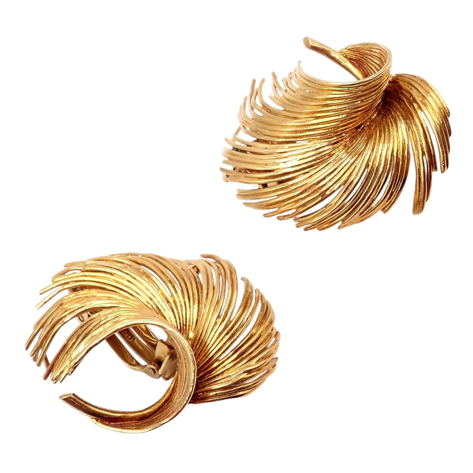 Authentic! Vintage Tiffany & Co 18k Yellow Gold Leaf Earrings | Fortrove