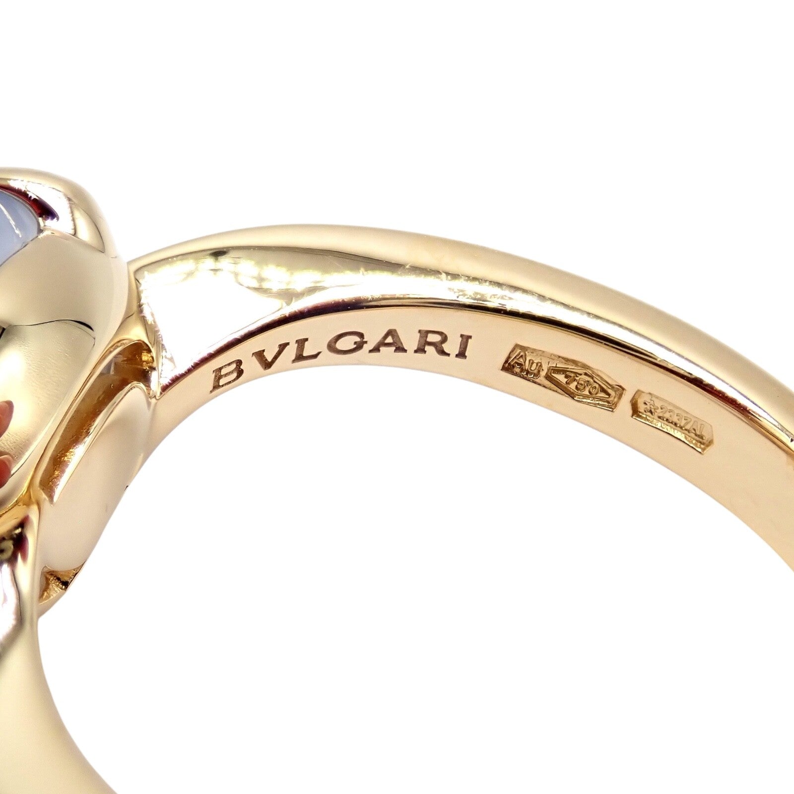 Authentic! Bulgari 18k Yellow Gold Mediterranean Eden Chalcedony Ring Size 5.75 | Fortrove