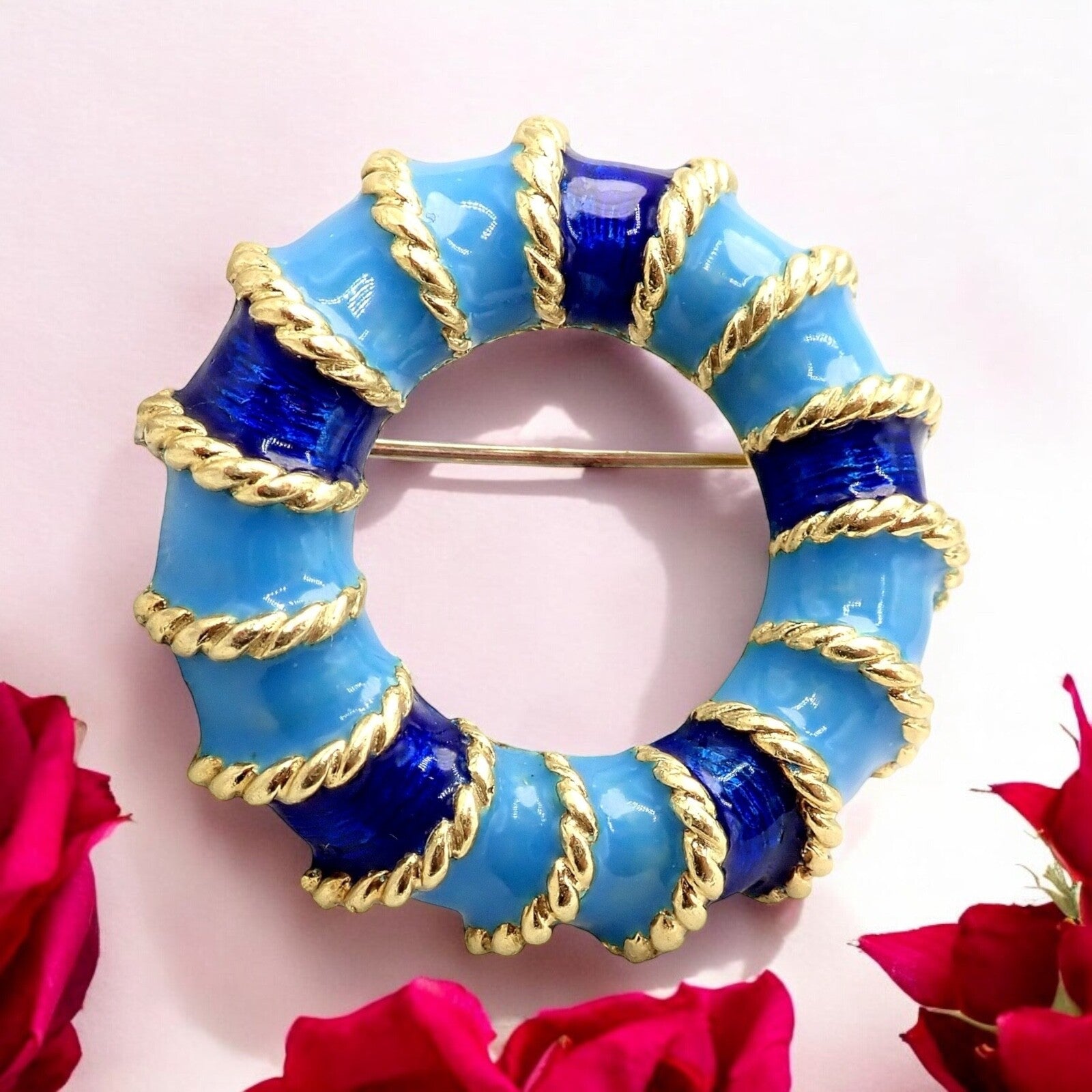 Rare! Vintage Tiffany & Co 18k Yellow Gold Blue Enamel Circle Rope Brooch Pin | Fortrove