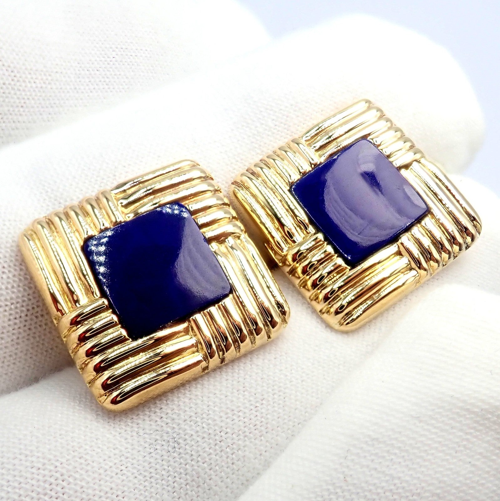 Piaget 18k Yellow Gold Large Lapis Lazuli Rope Square Gold Cufflinks | Fortrove