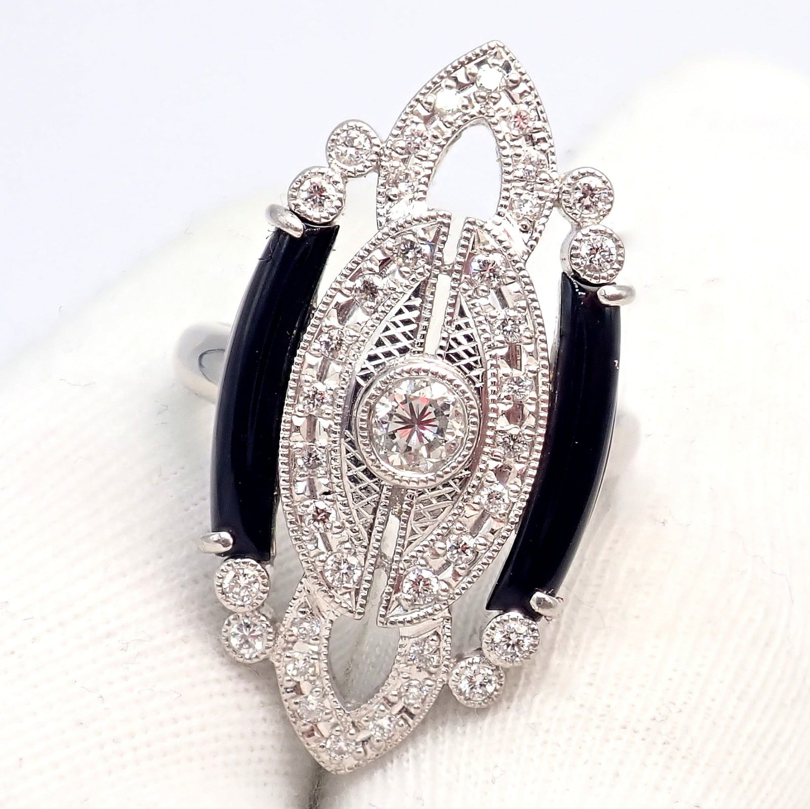 Estate Jewelry & Watches:Vintage & Antique Jewelry:Rings Vintage Estate Platinum Diamond 0.62ctw Onyx Ring sz 7.5