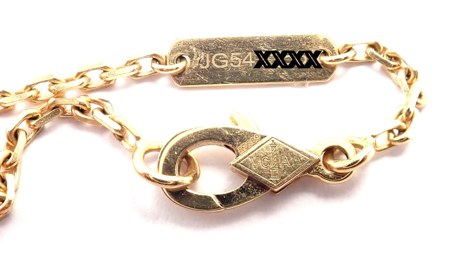 Van Cleef & Arpels Jewelry & Watches:Fine Jewelry:Necklaces & Pendants Van Cleef & Arpels 18k Gold Magic Alhambra Carnelian Motif Long Necklace Cert