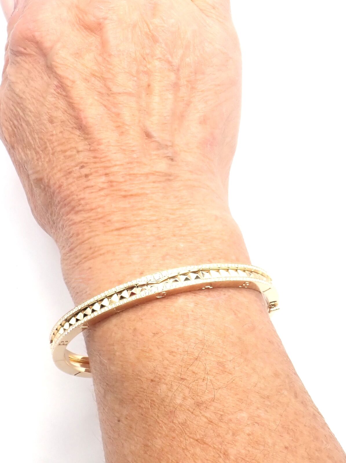 Authentic! Bulgari Bvlgari B.Zero1 Rock 18k Yellow Gold Diamond Bangle Bracelet | Fortrove
