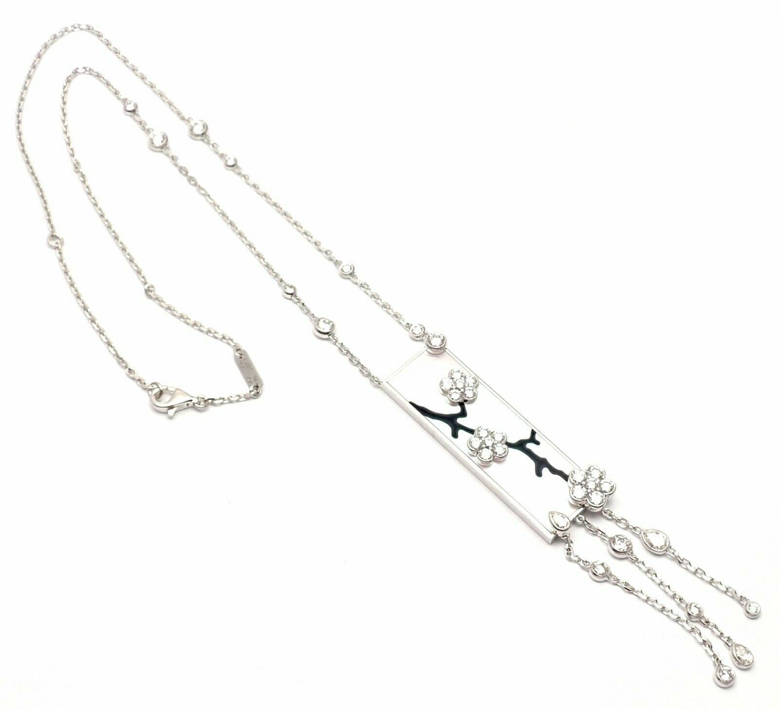 Authentic! Van Cleef & Arpels Miroir Des Eaux 18k Gold Diamond MOP Necklace | Fortrove