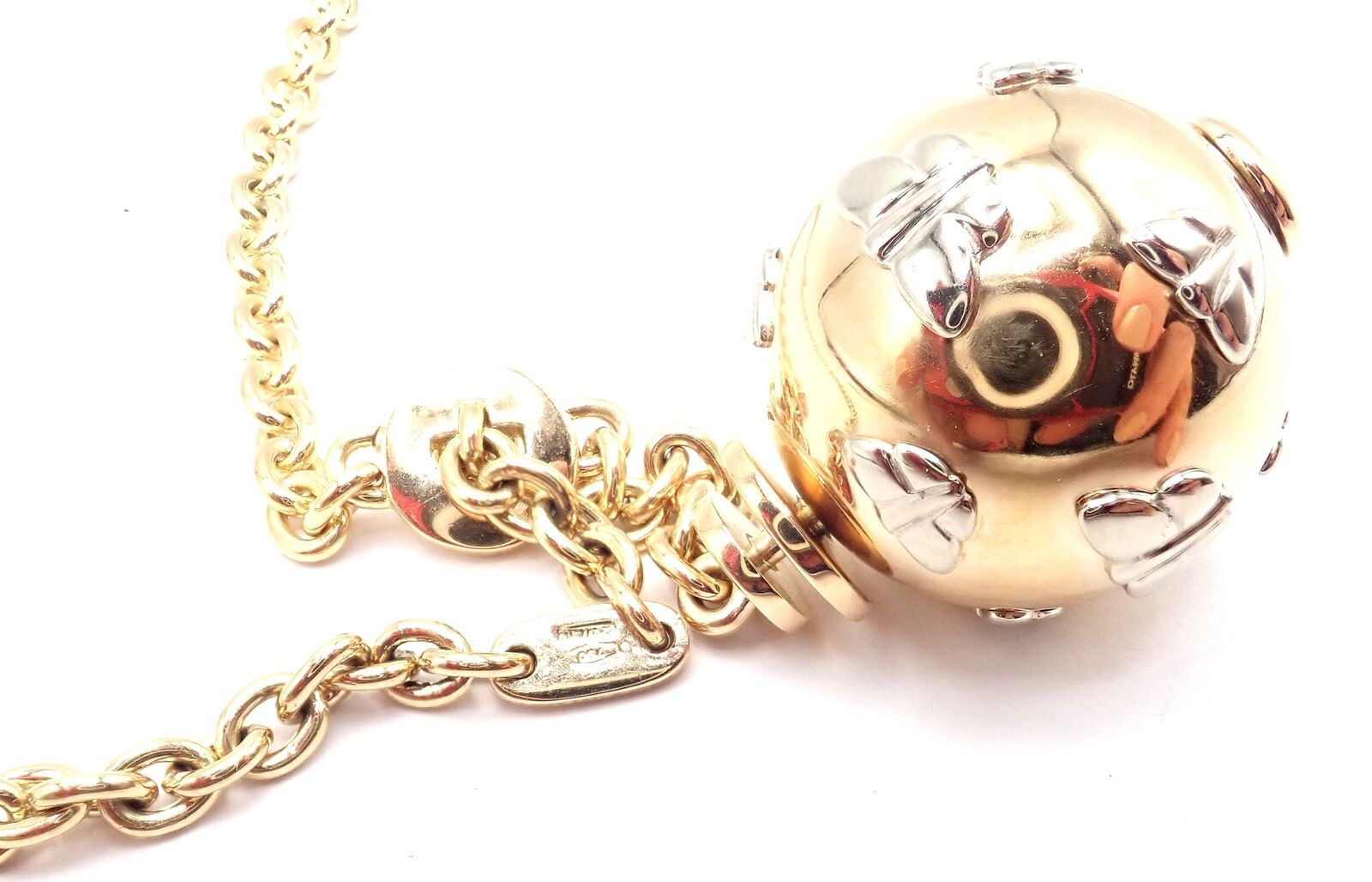 Authentic! Bulgari Bvlgari 18k Yellow Gold Butterfly Globe Pendant Link Chain | Fortrove