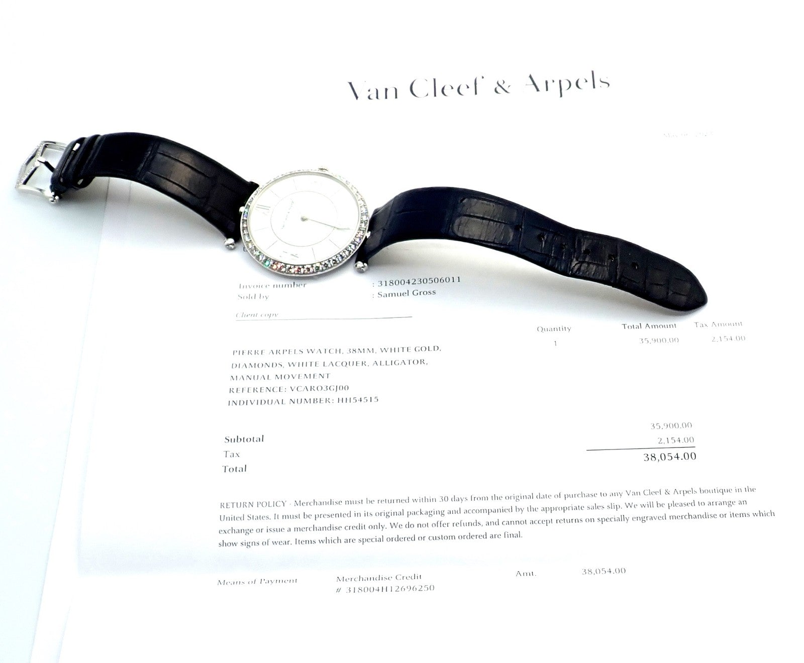 Van Cleef & Arpels Pierre Arpels 18K White Gold Diamond 38mm Watch Cert. Box! | Fortrove