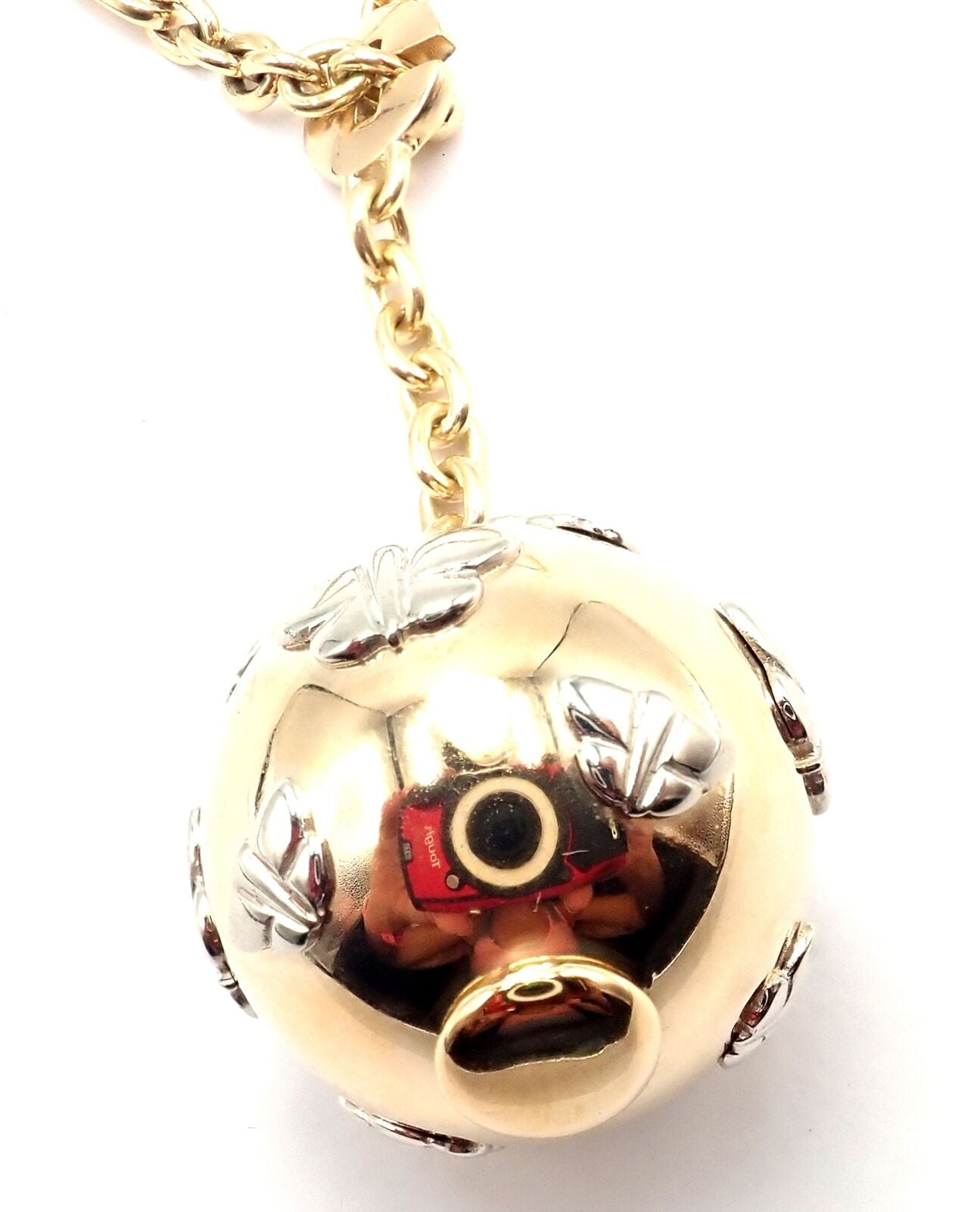 Authentic! Bulgari Bvlgari 18k Yellow Gold Butterfly Globe Pendant Link Chain | Fortrove