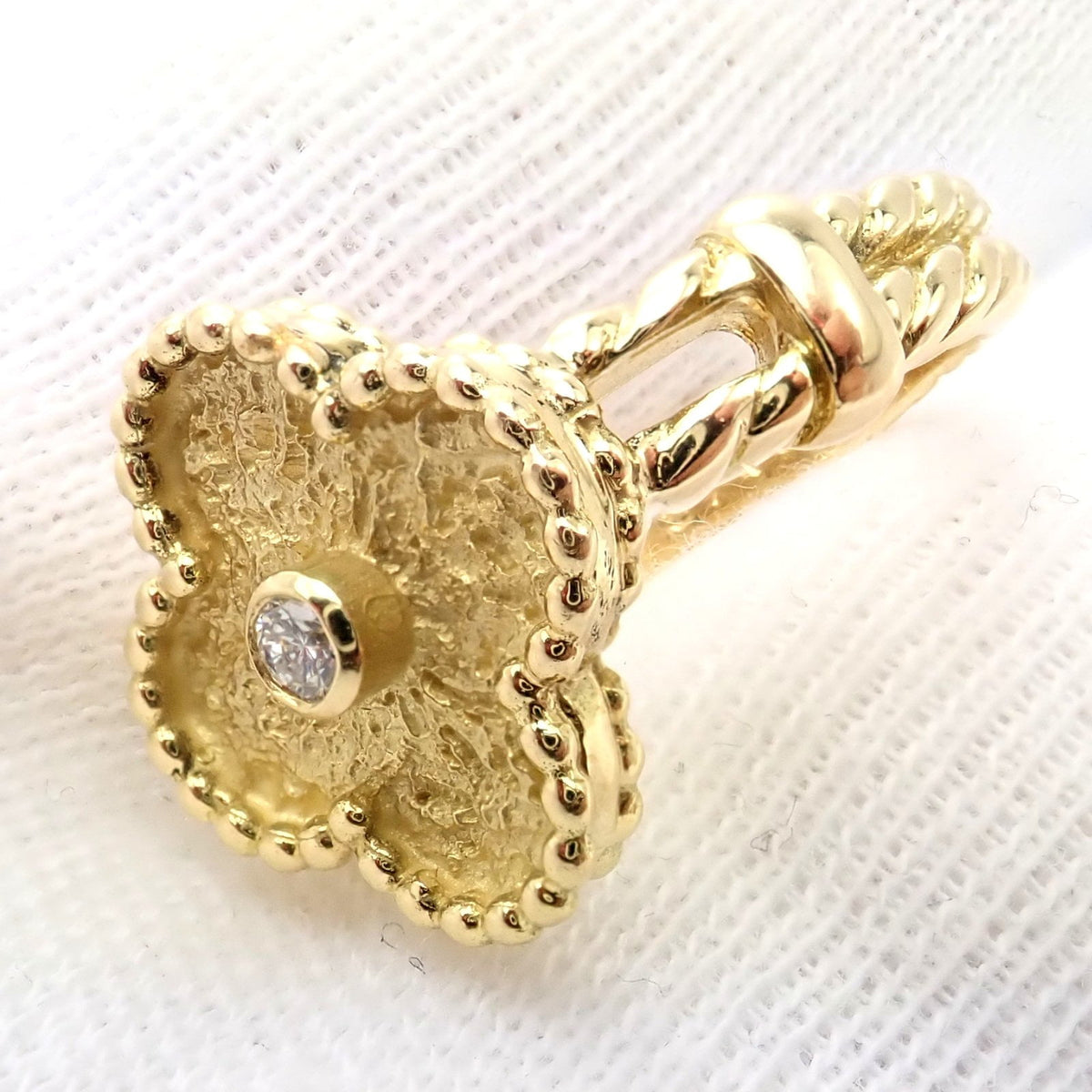 Van Cleef & Arpels Jewelry & Watches:Fine Jewelry:Rings Authentic! Van Cleef & Arpels Vintage Alhambra 18k Yellow Gold Diamond Ring 4.75