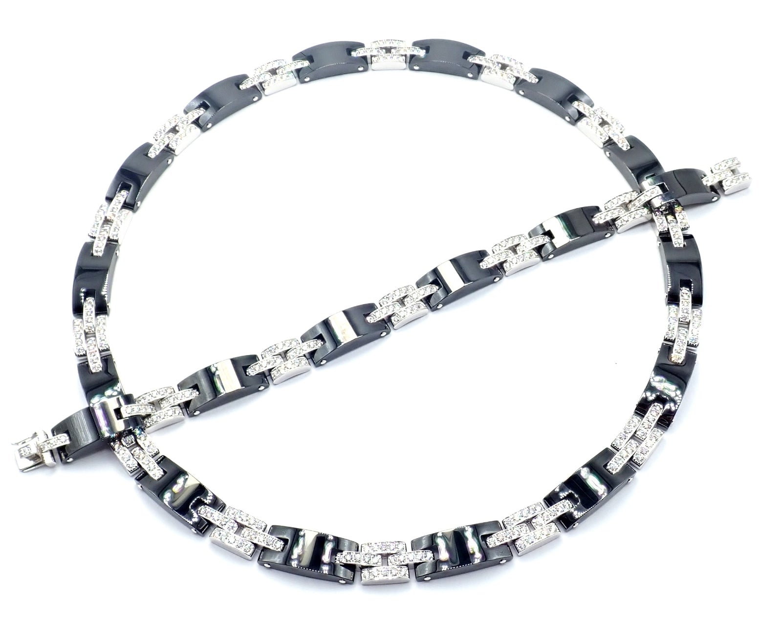 Authentic! Cartier Maillon Panthere 18K White Gold Diamond Ceramic Link Necklace | Fortrove