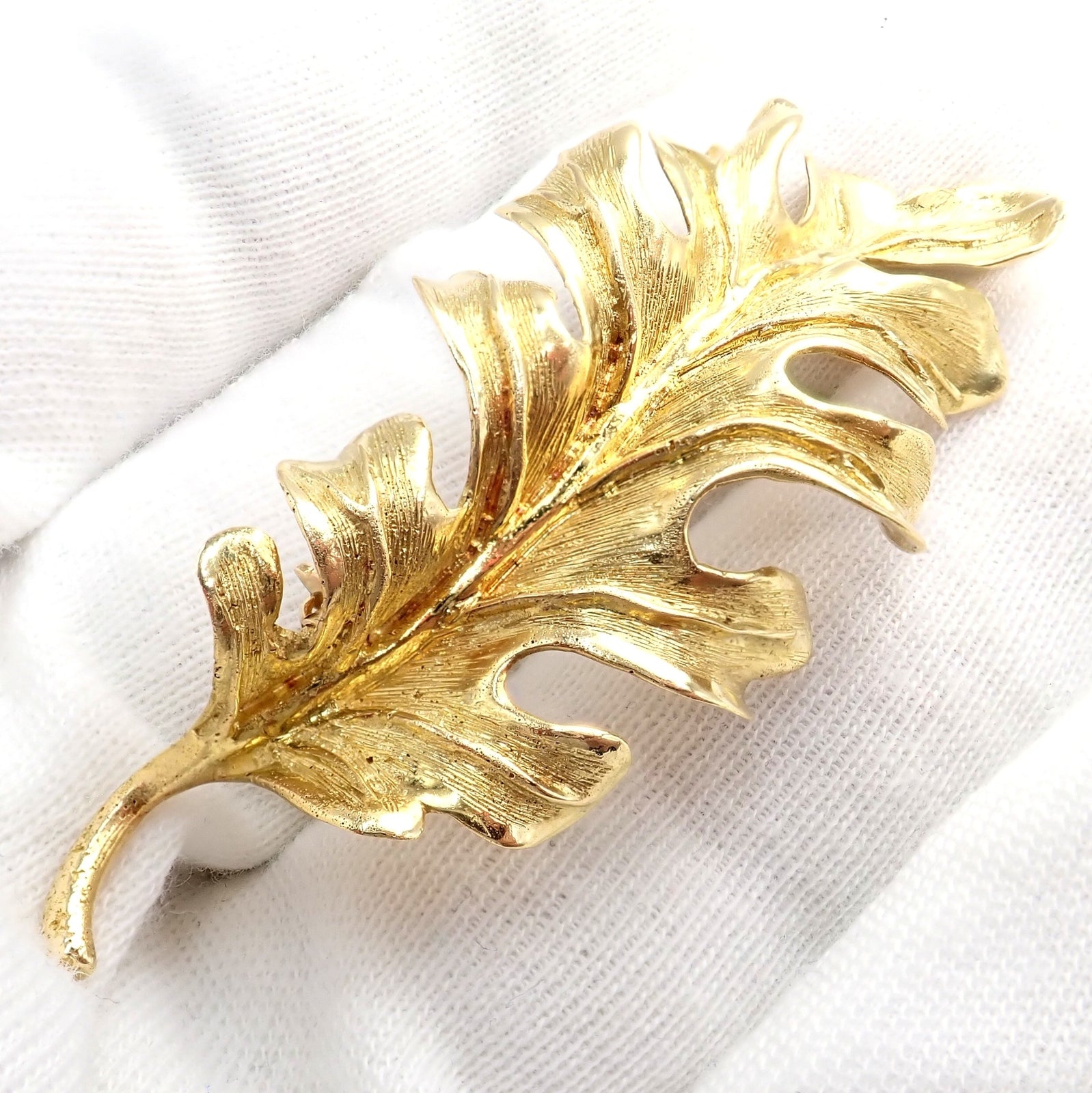Vintage! Tiffany & Co. 18k Yellow Gold Leaf Pin Brooch | Fortrove
