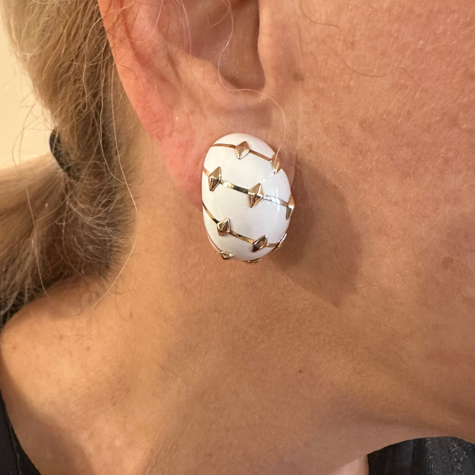 Tiffany & Co Schlumberger Dot Losange 18k Yellow Gold White Enamel Hoop Earrings | Fortrove